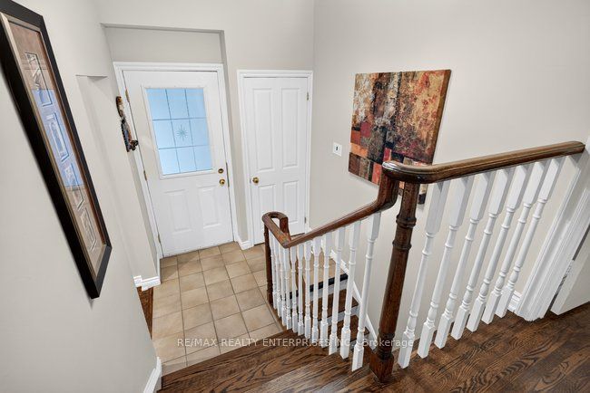 174 Bayview Fairways Drive Property Photo 4