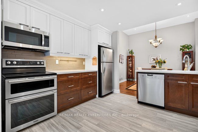 174 Bayview Fairways Drive Property Photo 13