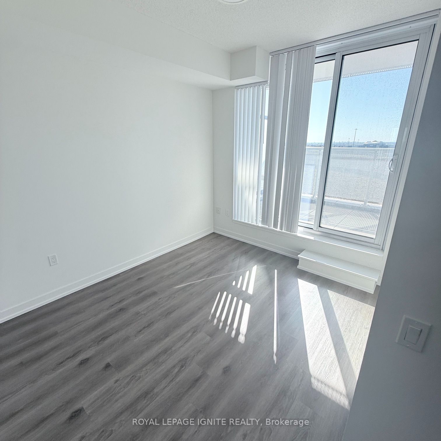 225 Commerce Street 508 Property Photo 7