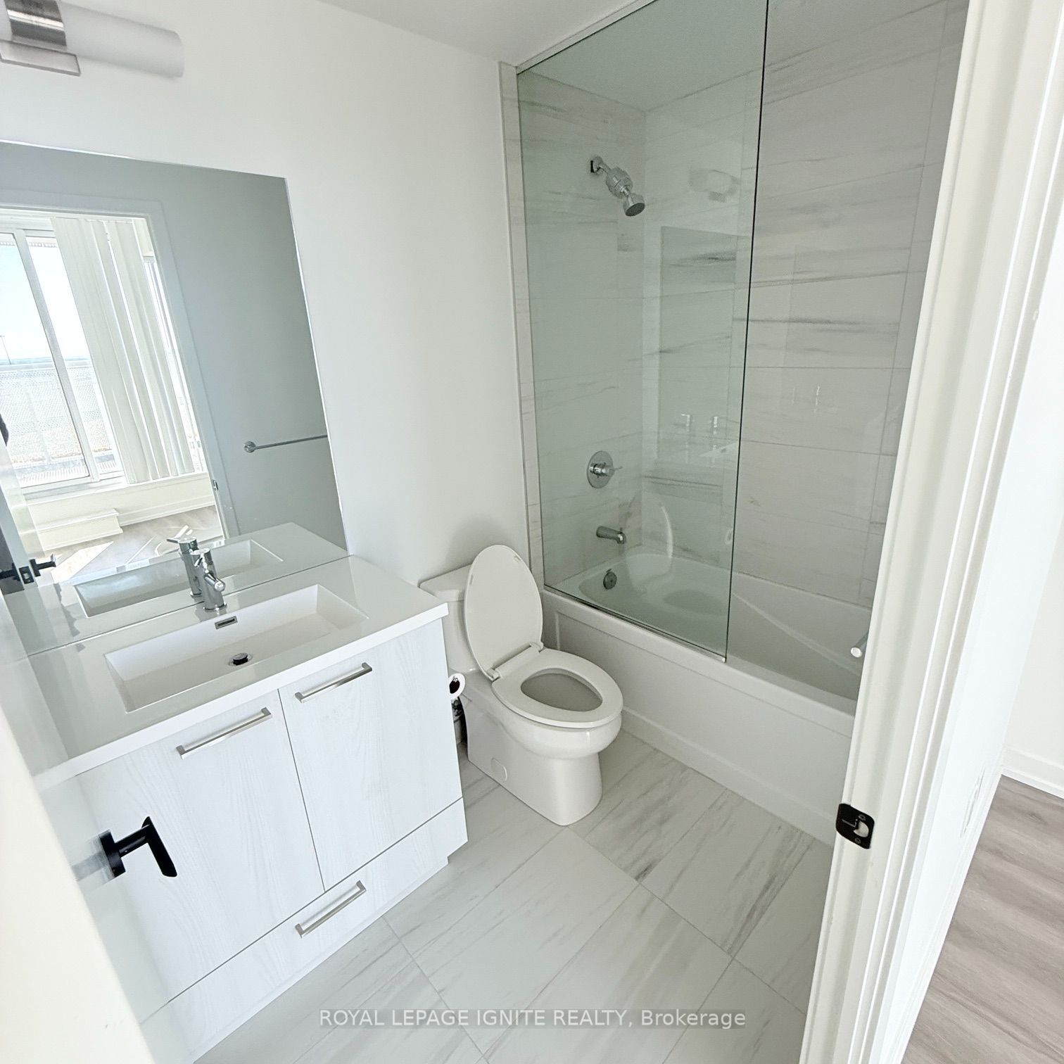 225 Commerce Street 508 Property Photo 8