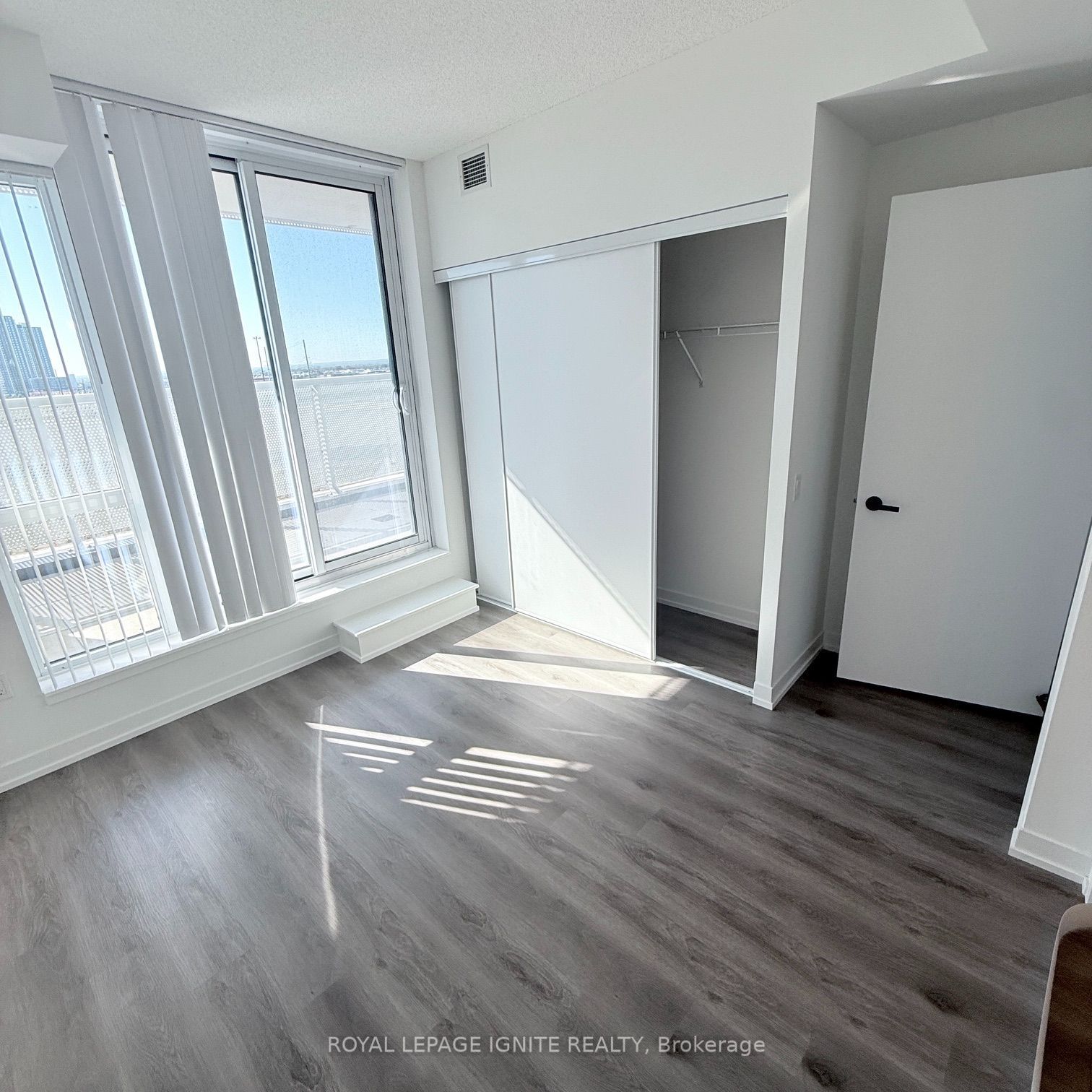 225 Commerce Street 508 Property Photo 9
