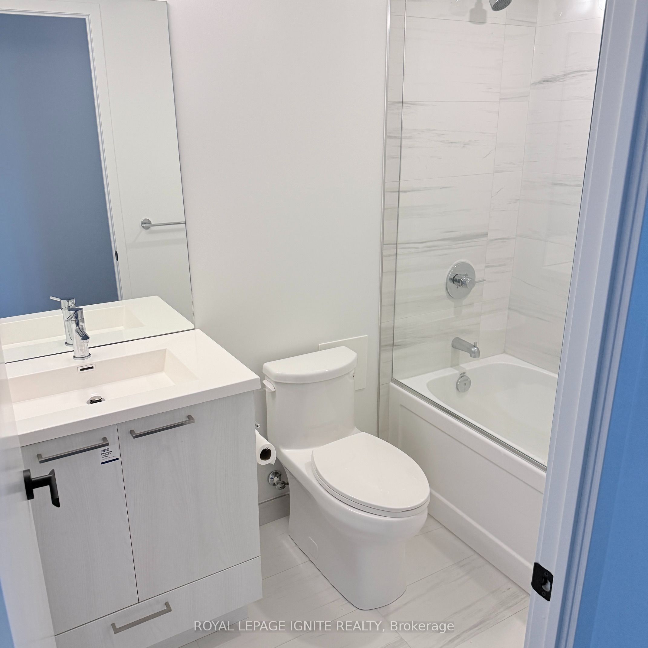 225 Commerce Street 508 Property Photo 12