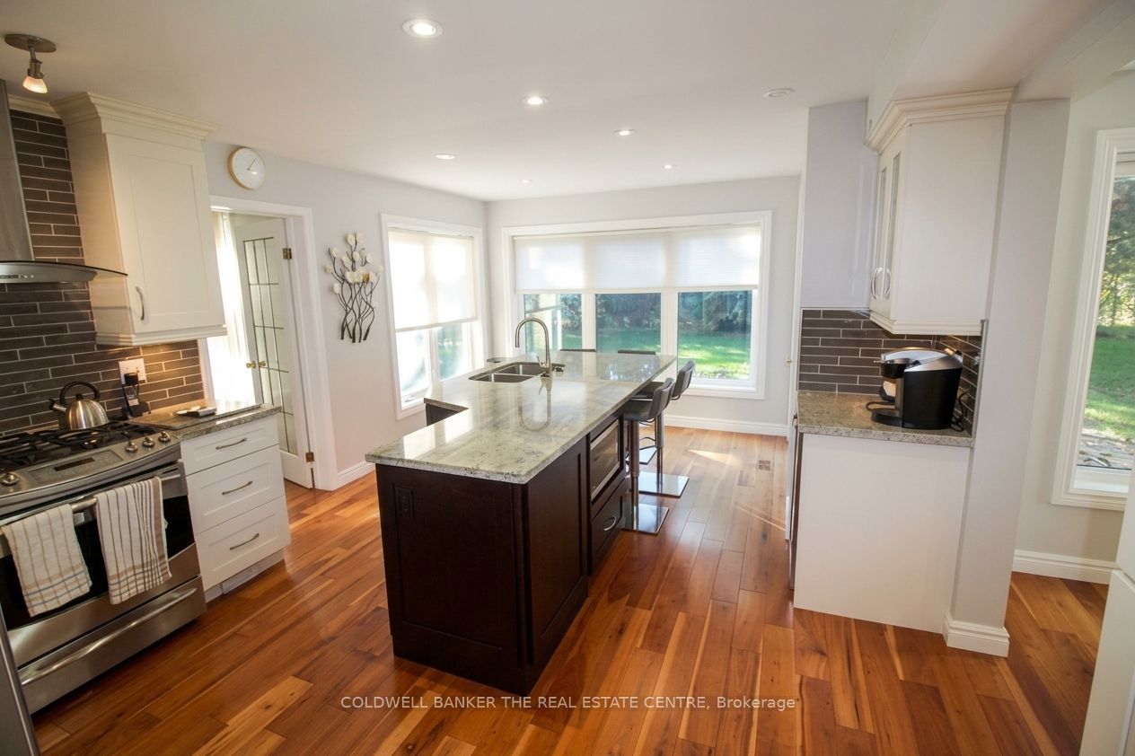 11 Ramsden Crescent Property Photo 4