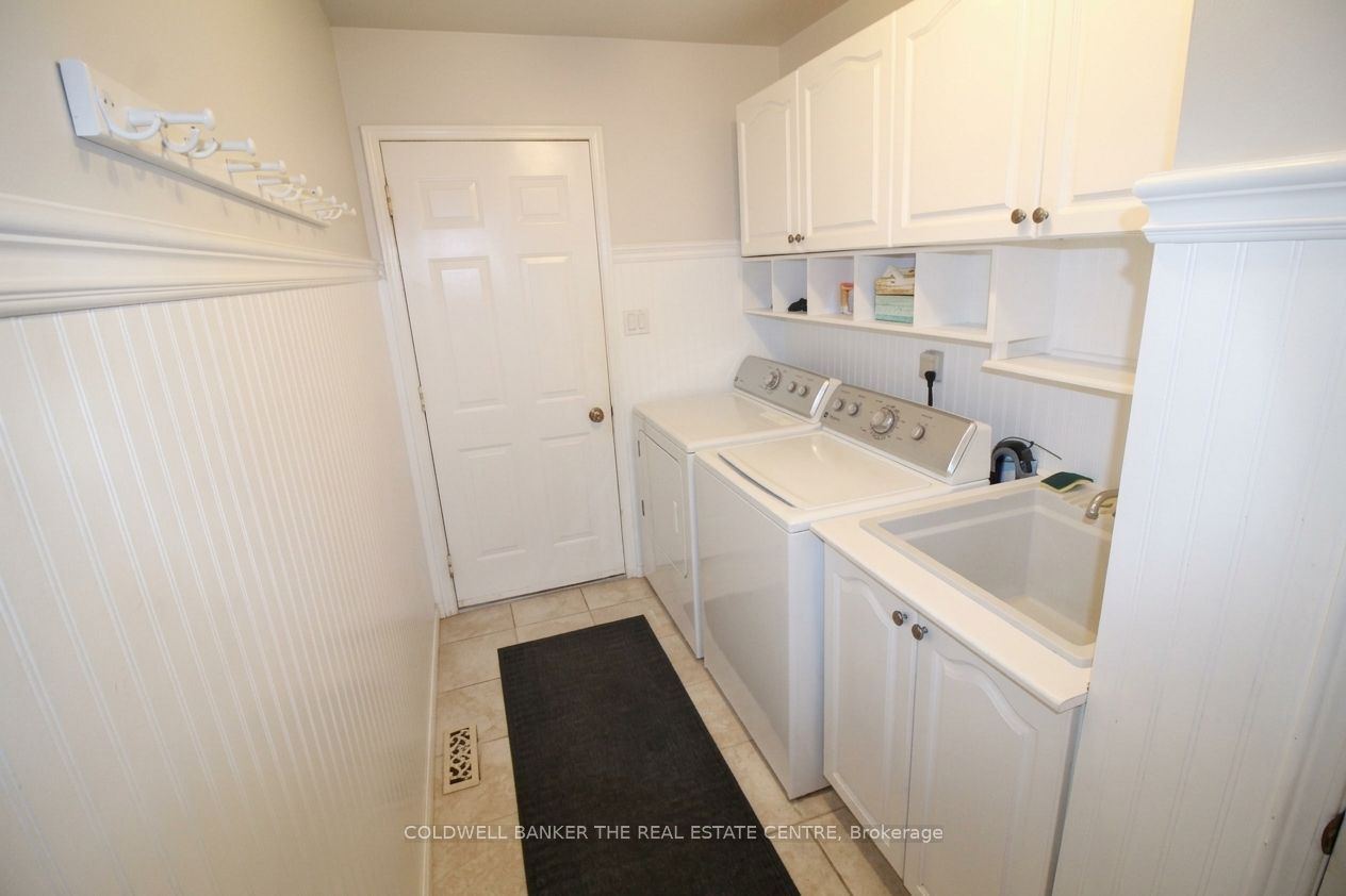 11 Ramsden Crescent Property Photo 10
