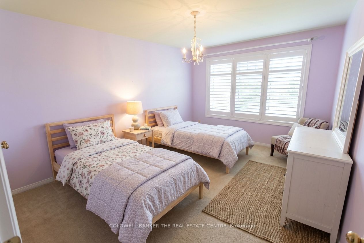 11 Ramsden Crescent Property Photo 15