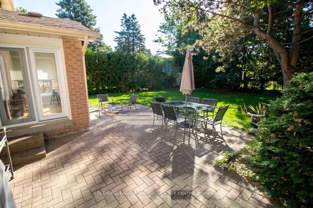 11 Ramsden Crescent Property Photo 24