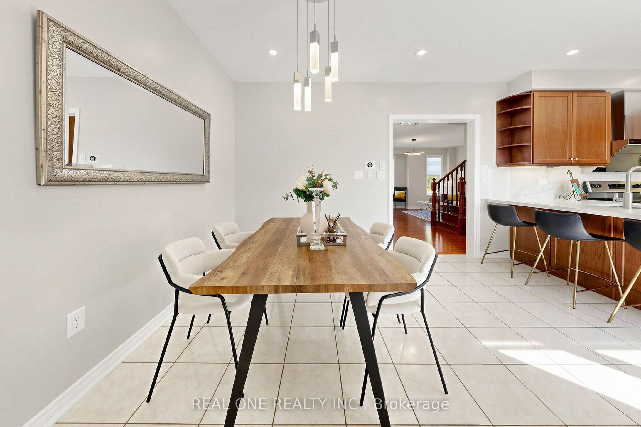 262 Cornell Centre Boulevard Property Photo 13