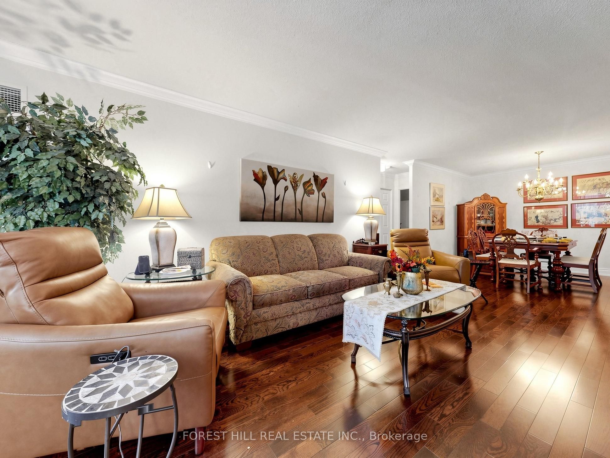 14924 Yonge Street 225 Property Photo 6