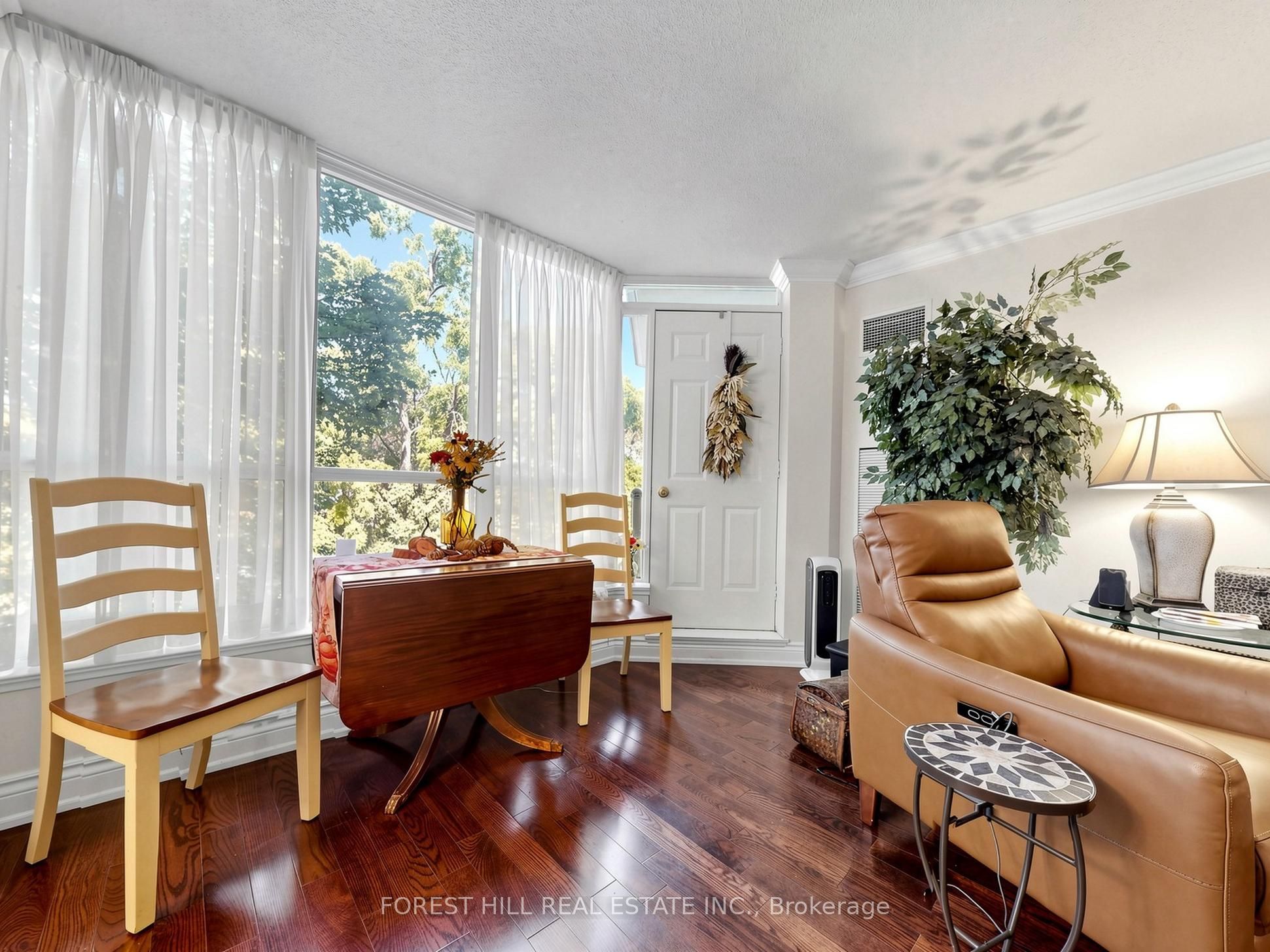14924 Yonge Street 225 Property Photo 9
