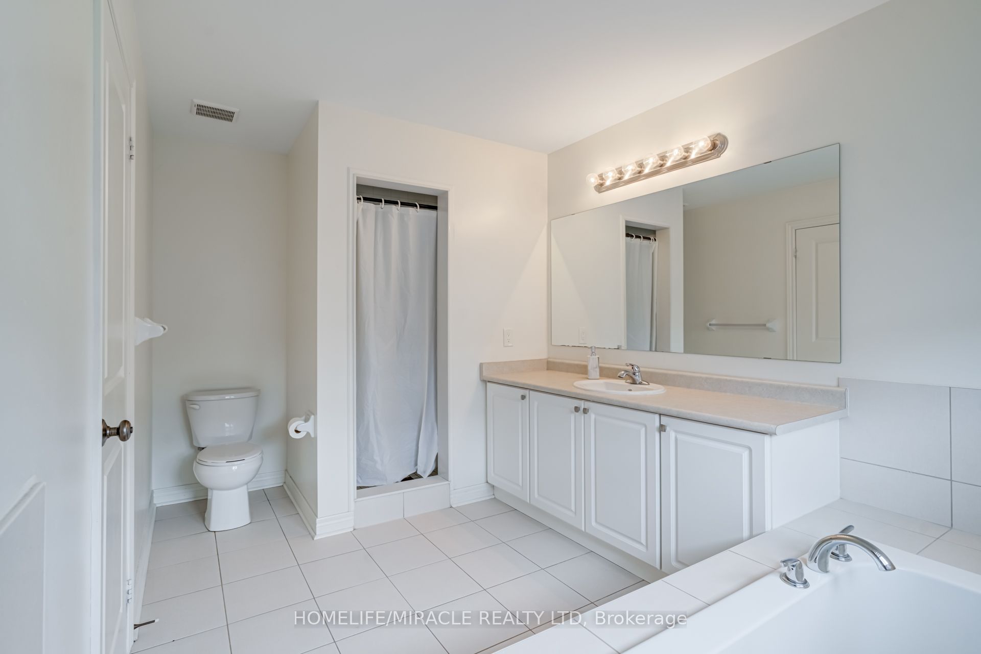 81 Willoughby Way Property Photo 37