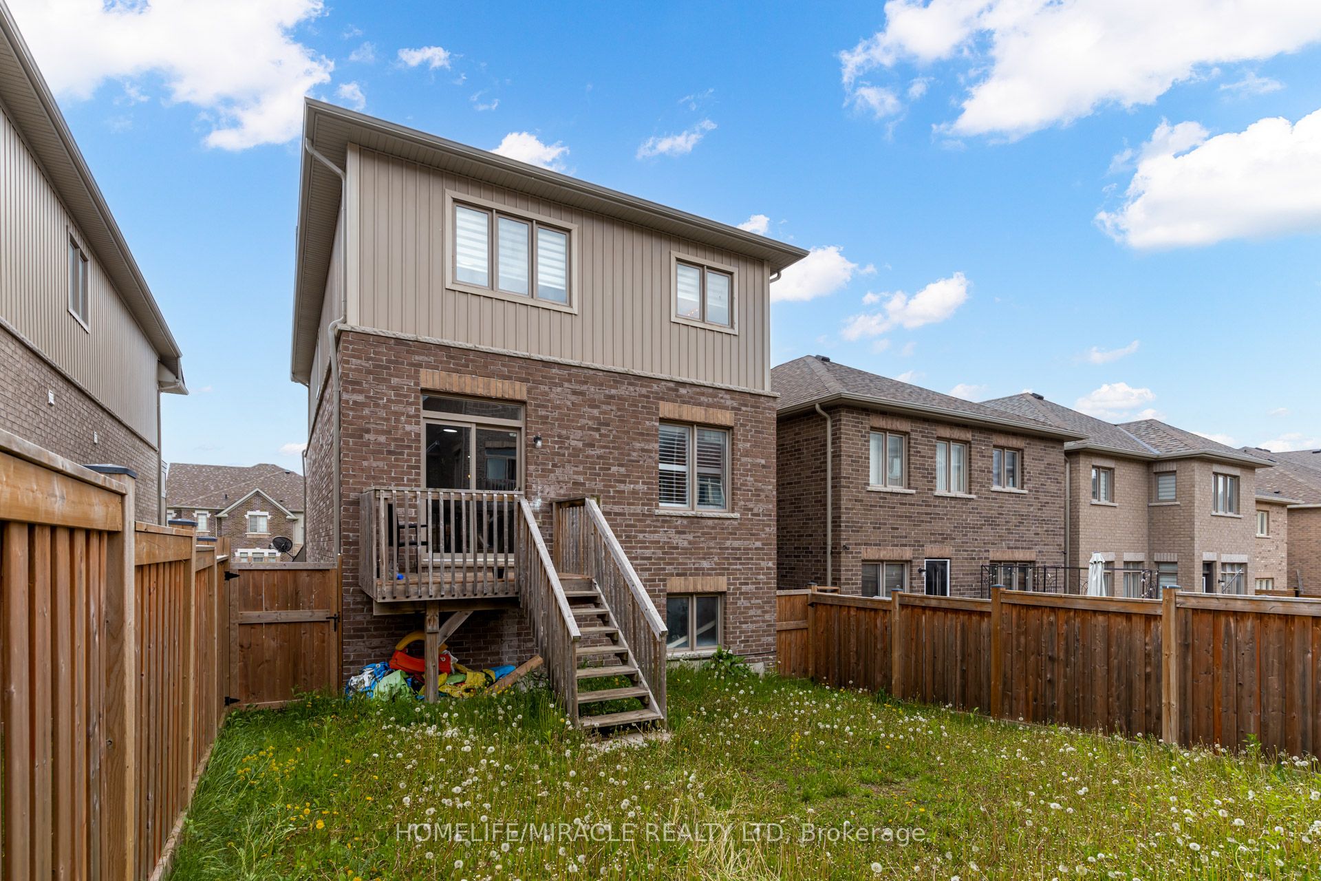 81 Willoughby Way Property Photo 49