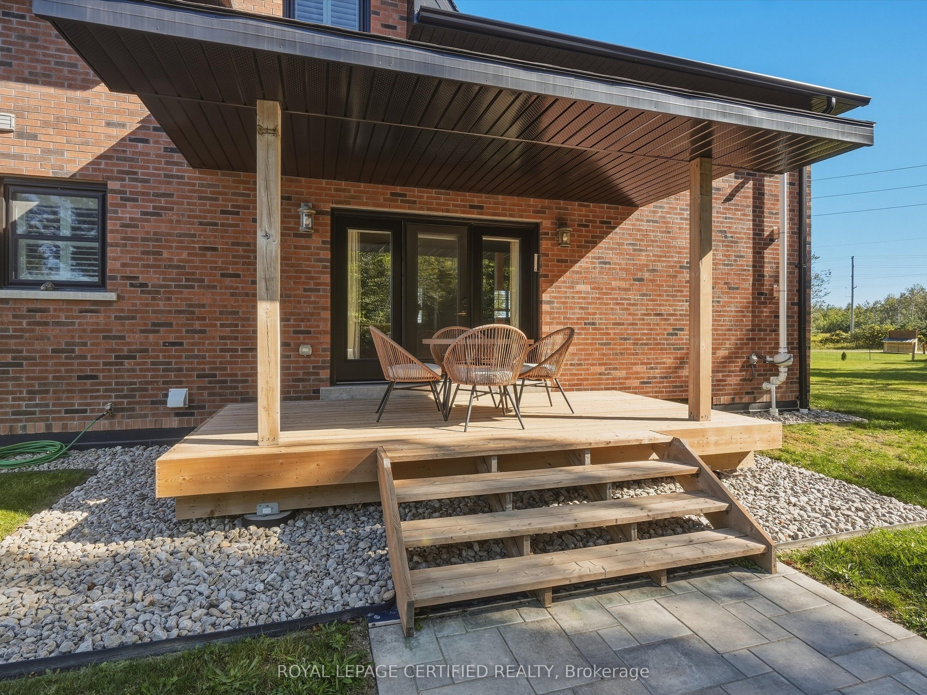 27450 Highway 12 Property Photo 16