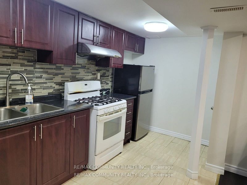 14 Condarcuri Crescent Bsmt Property Photo 5