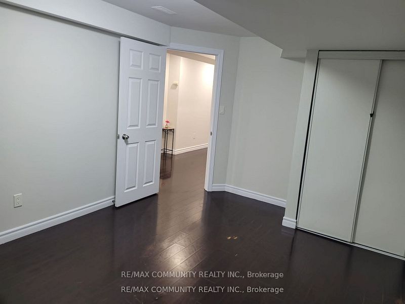 14 Condarcuri Crescent Bsmt Property Photo 10