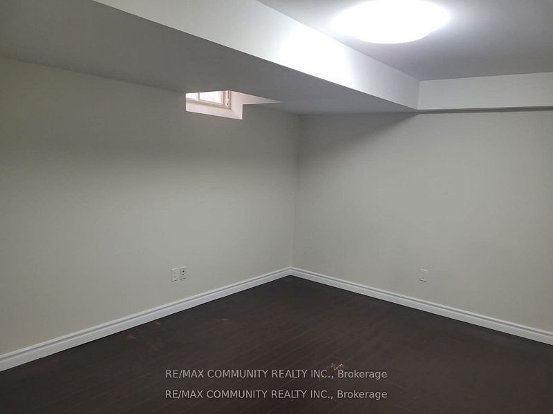 14 Condarcuri Crescent Bsmt Property Photo 11