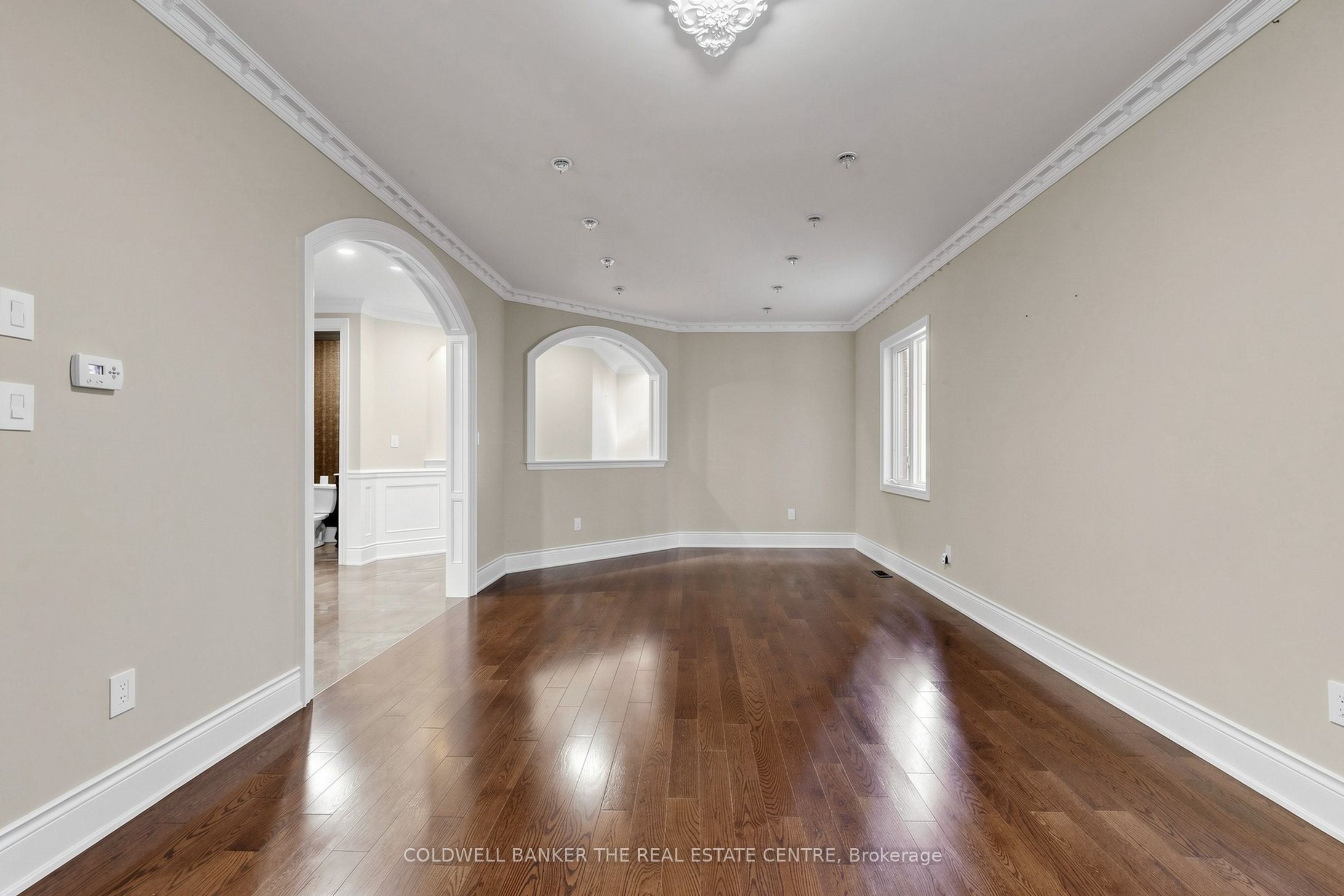 20 Shalom Aleichem Court Property Photo 3