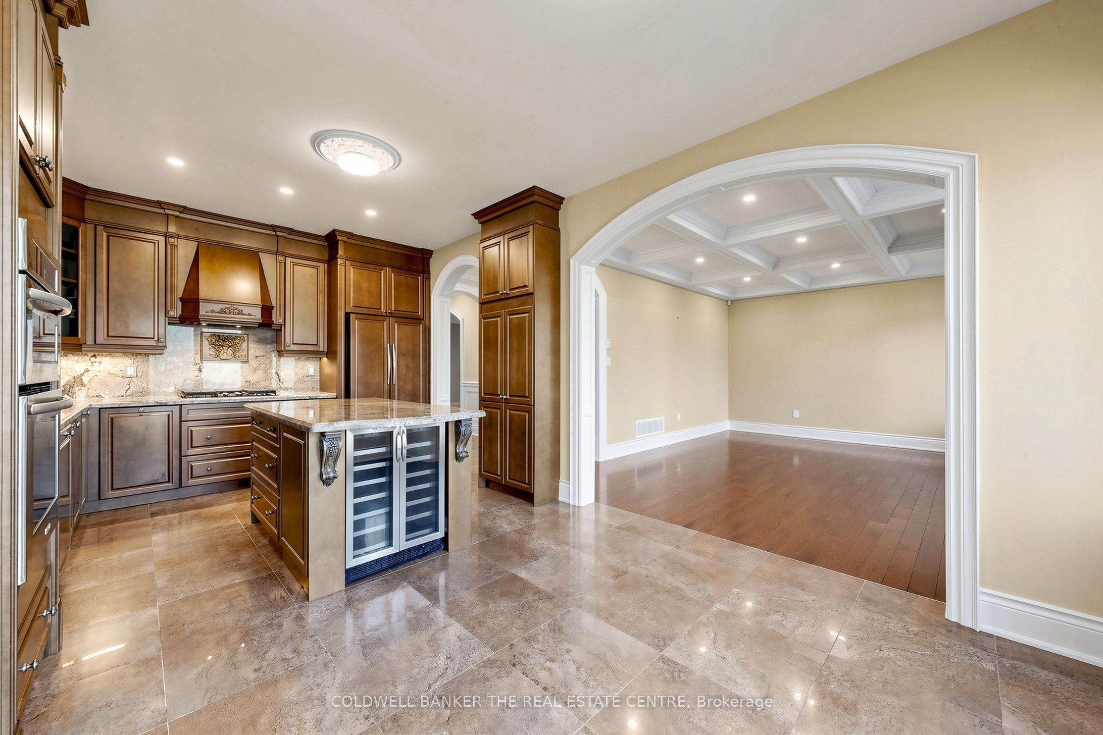 20 Shalom Aleichem Court Property Photo 5