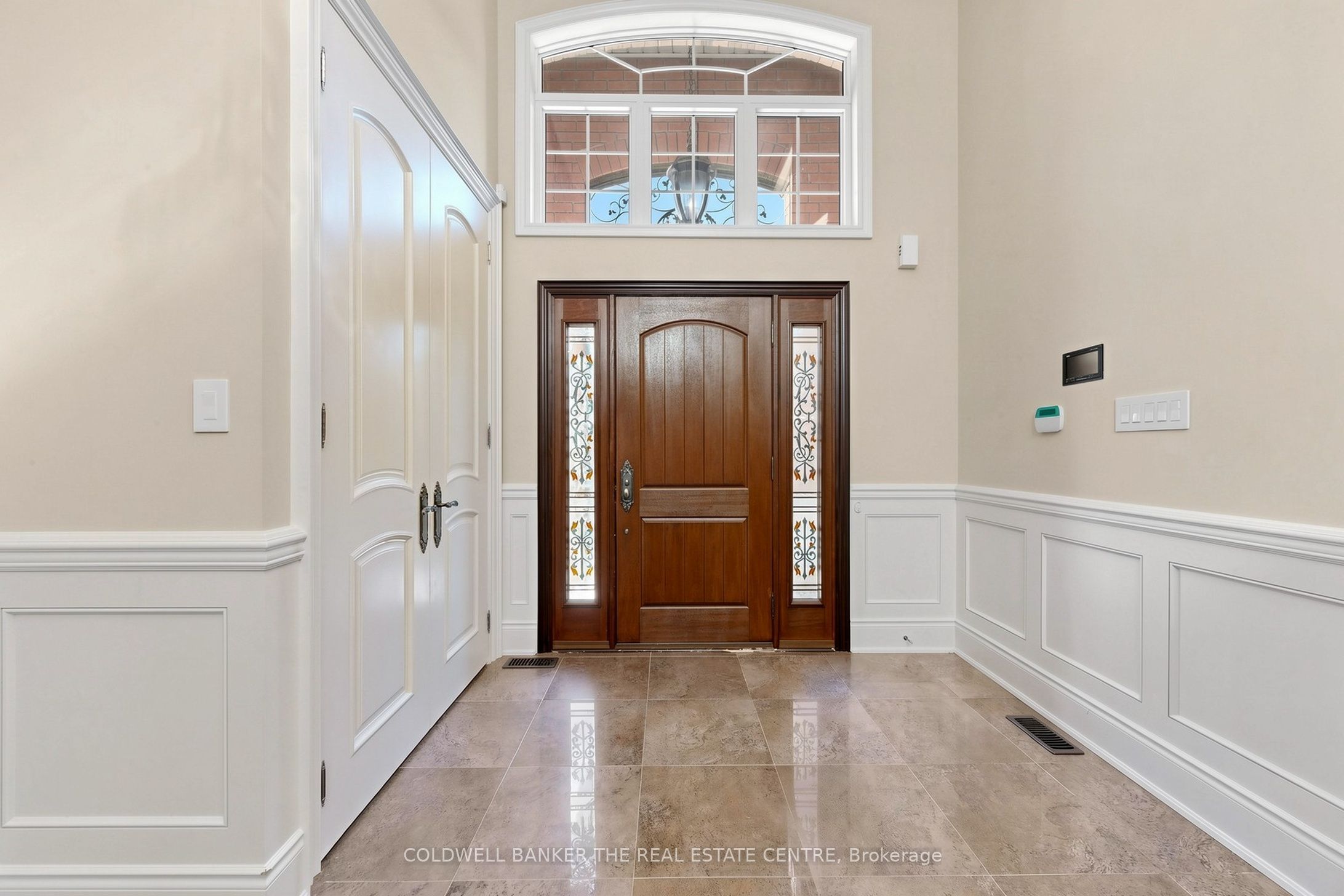 20 Shalom Aleichem Court Property Photo 15