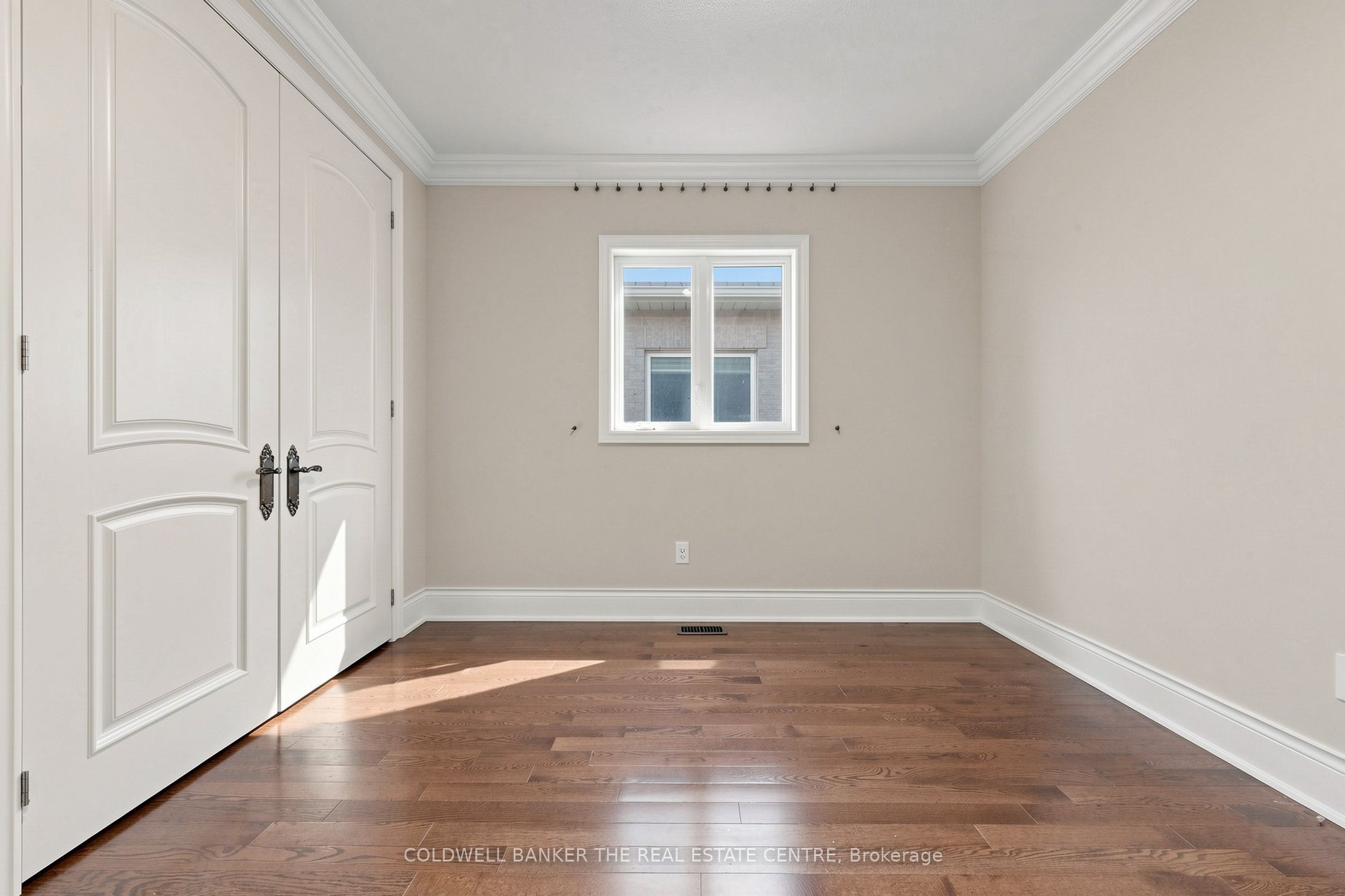 20 Shalom Aleichem Court Property Photo 31