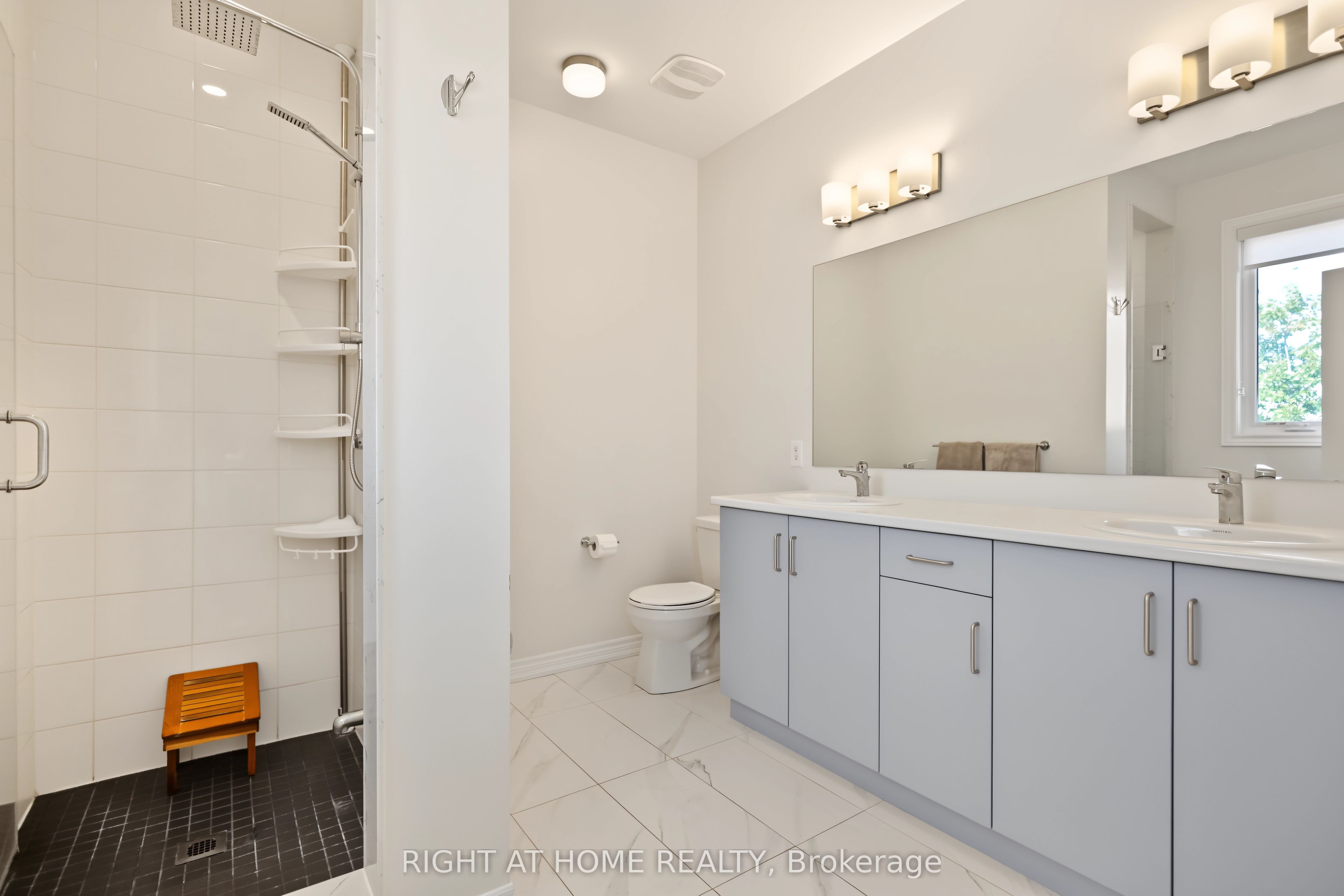 335 Busato Drive Property Photo 20