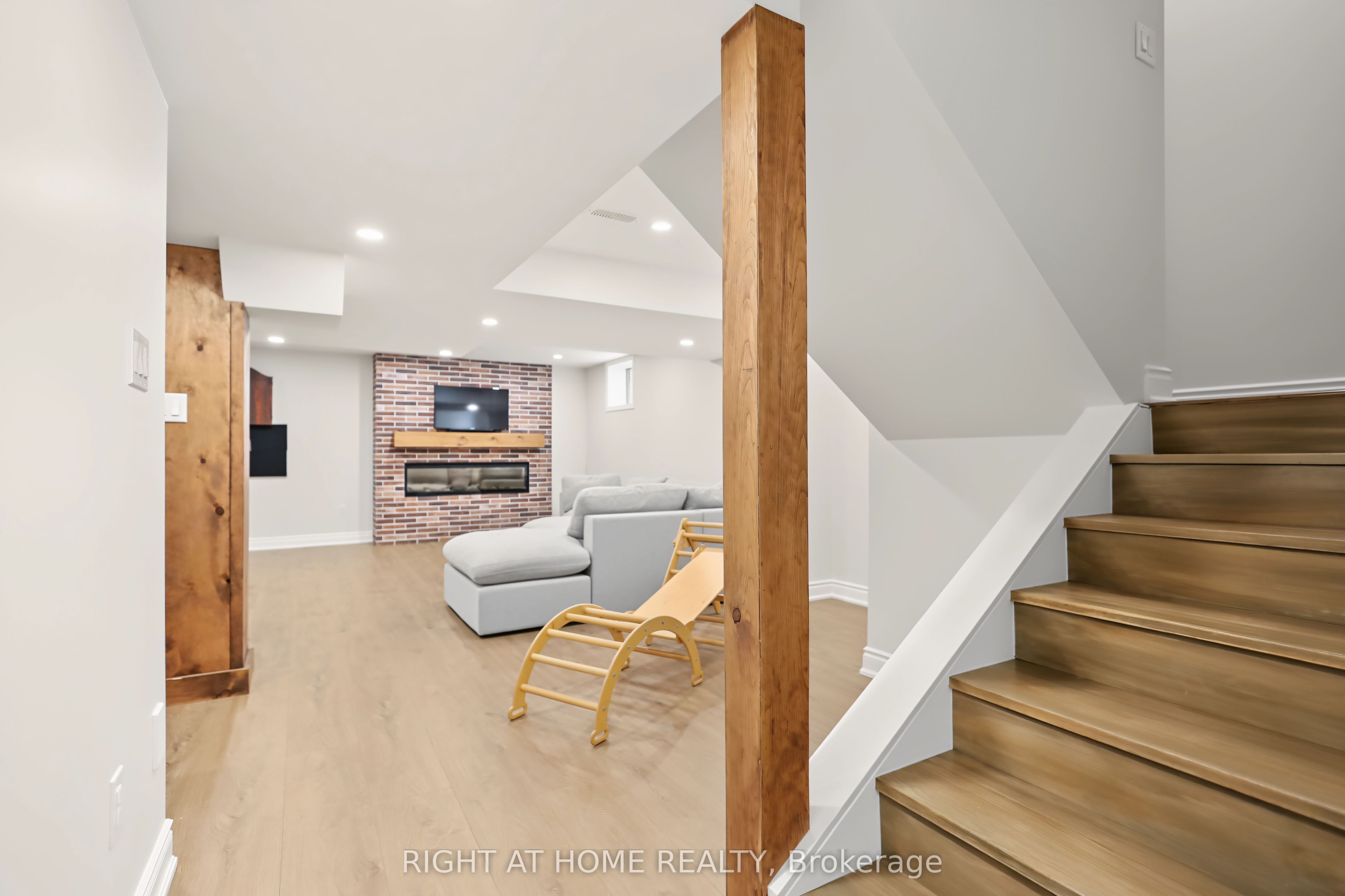 335 Busato Drive Property Photo 31