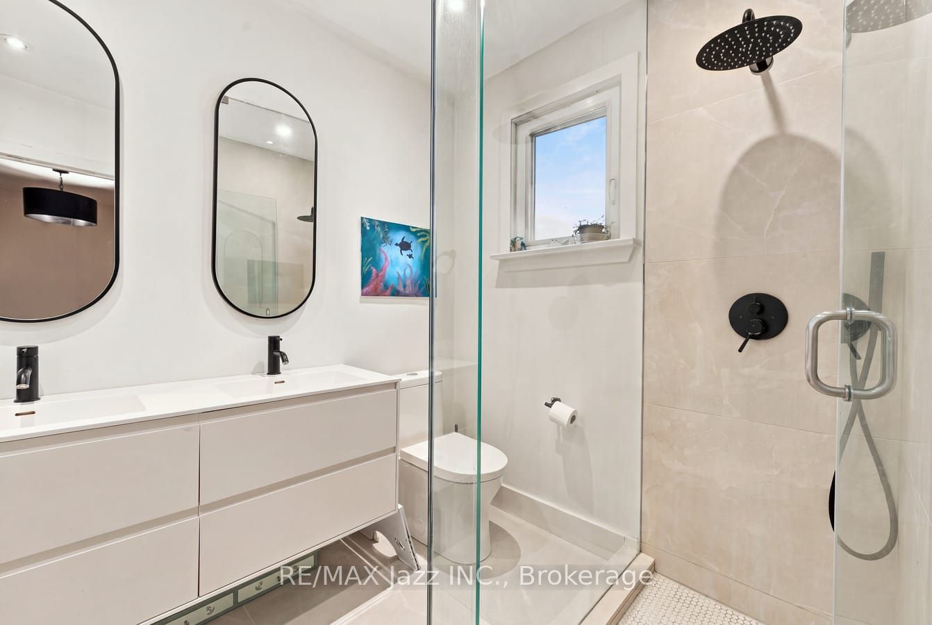 388 Eagle Street Property Photo 17