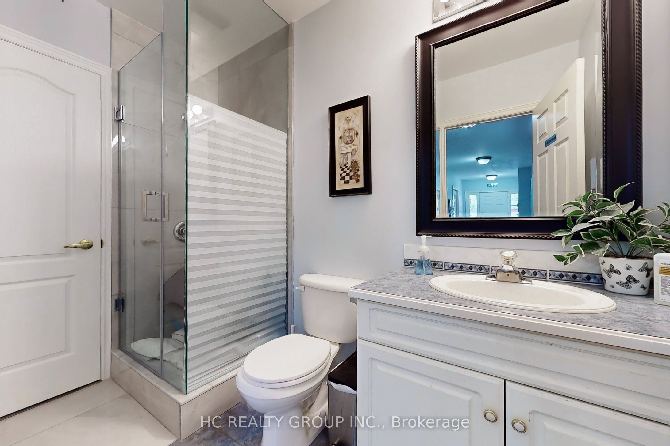 10 Station Lane Property Photo 15