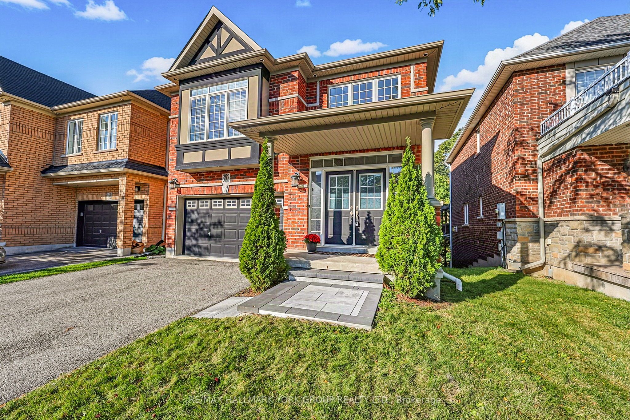 383 Gilpin Drive Property Photo 3