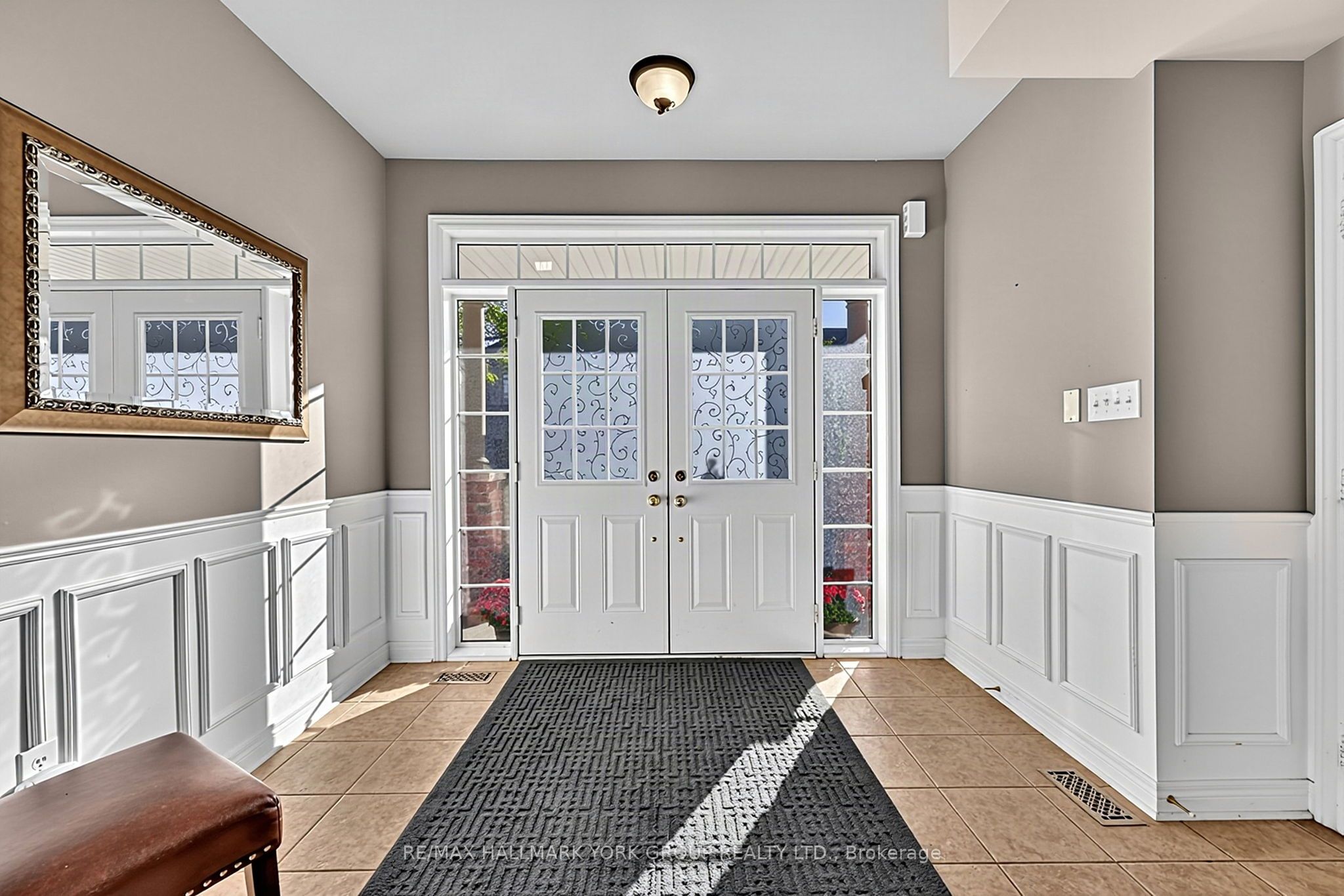 383 Gilpin Drive Property Photo 4