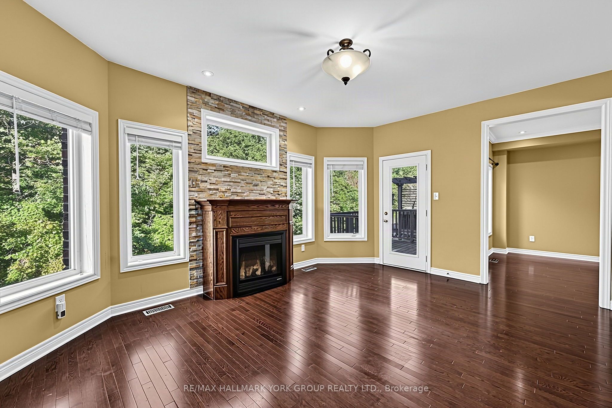 383 Gilpin Drive Property Photo 8