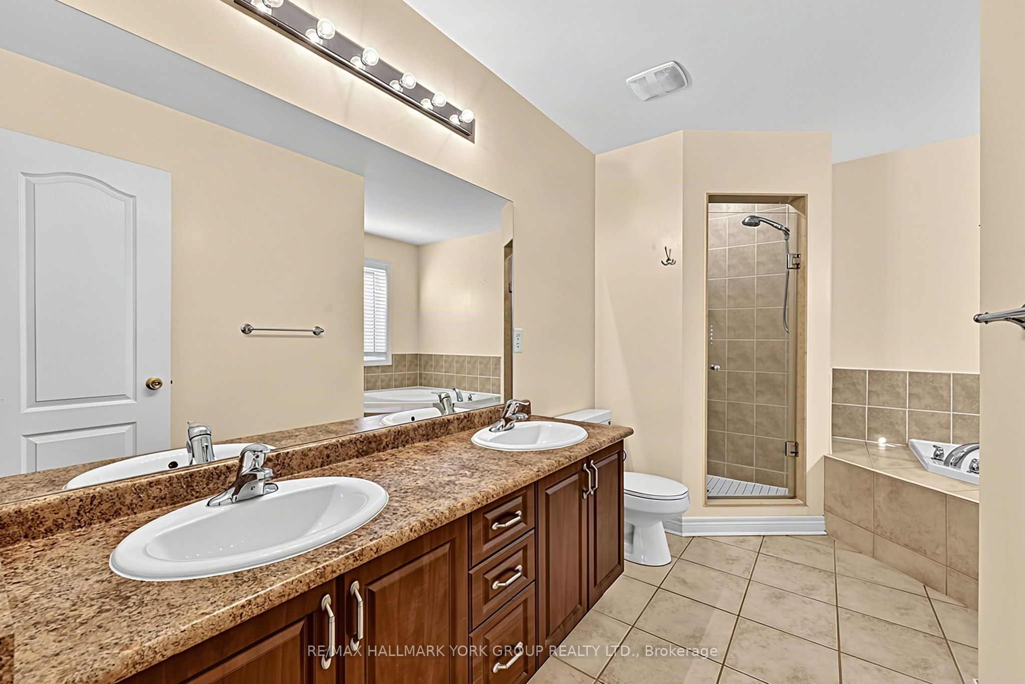 383 Gilpin Drive Property Photo 18