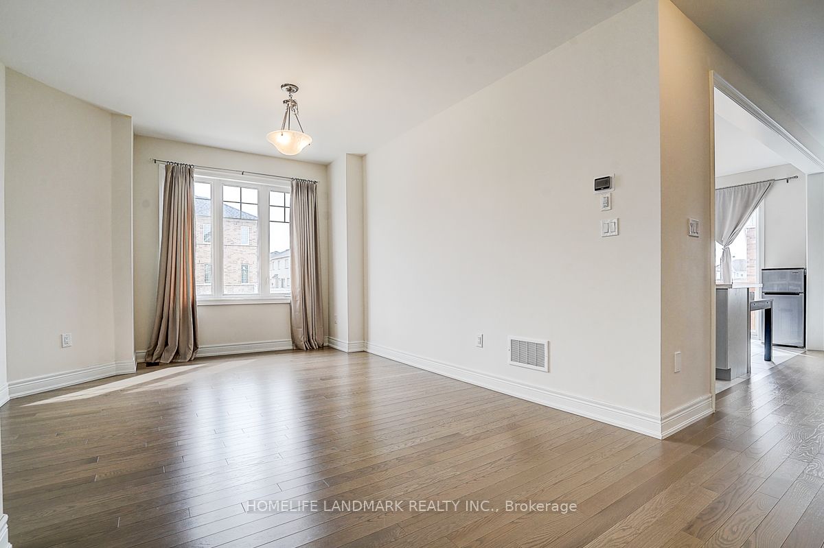 57 Faimira Avenue Property Photo 6