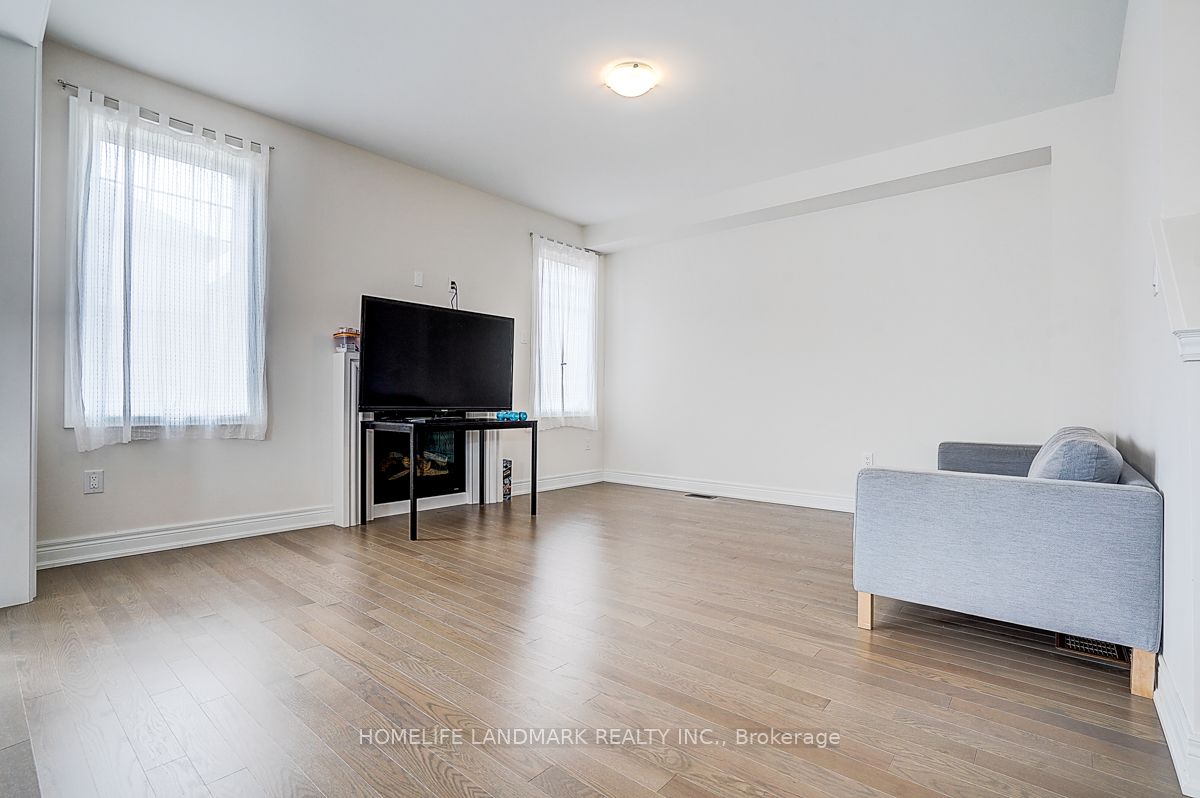 57 Faimira Avenue Property Photo 9
