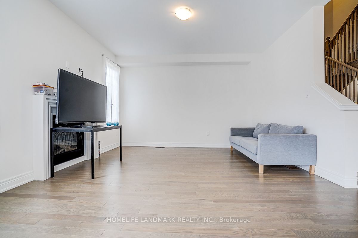 57 Faimira Avenue Property Photo 10