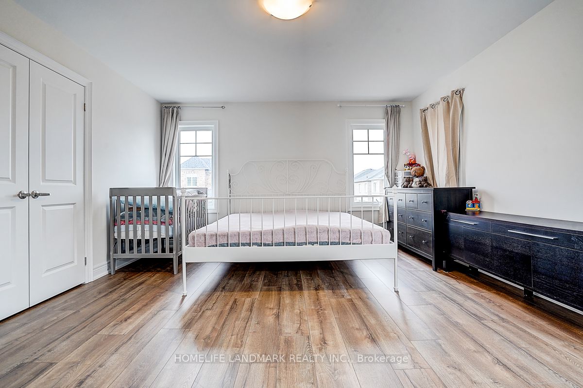 57 Faimira Avenue Property Photo 25