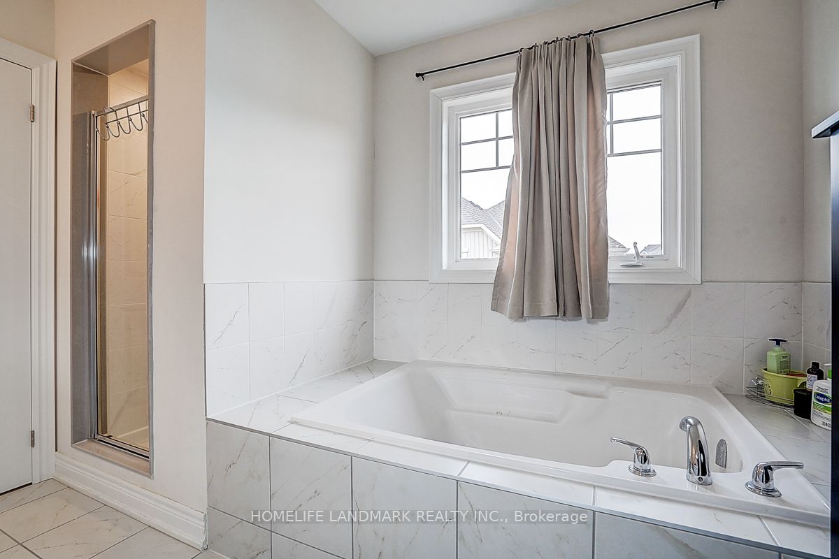 57 Faimira Avenue Property Photo 28