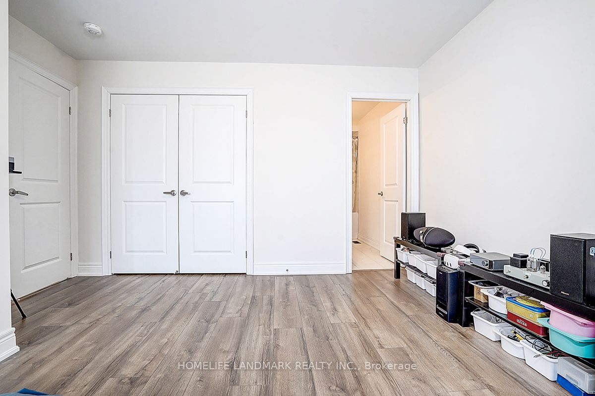 57 Faimira Avenue Property Photo 40