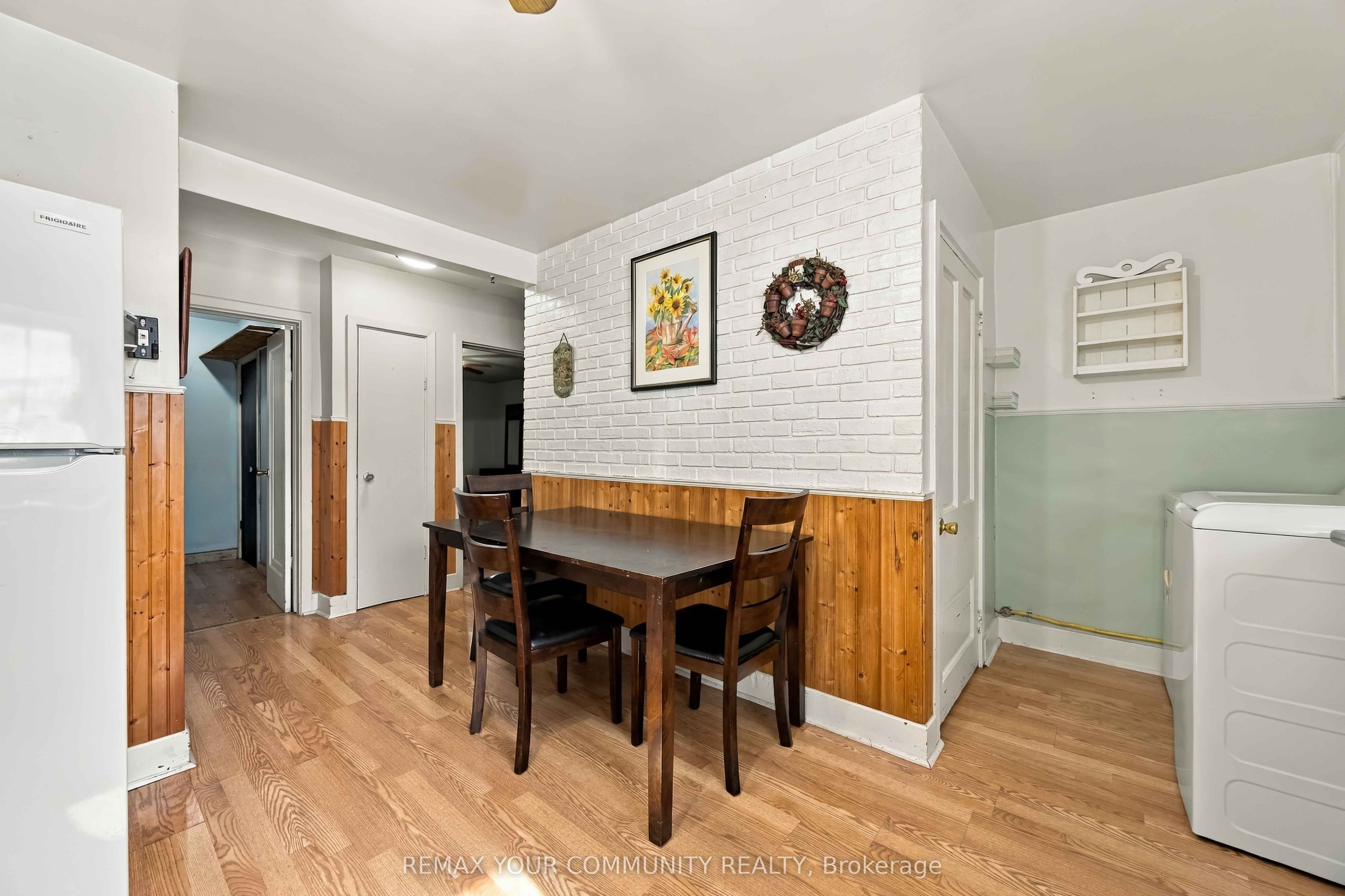 85 Catering Road Property Photo 6