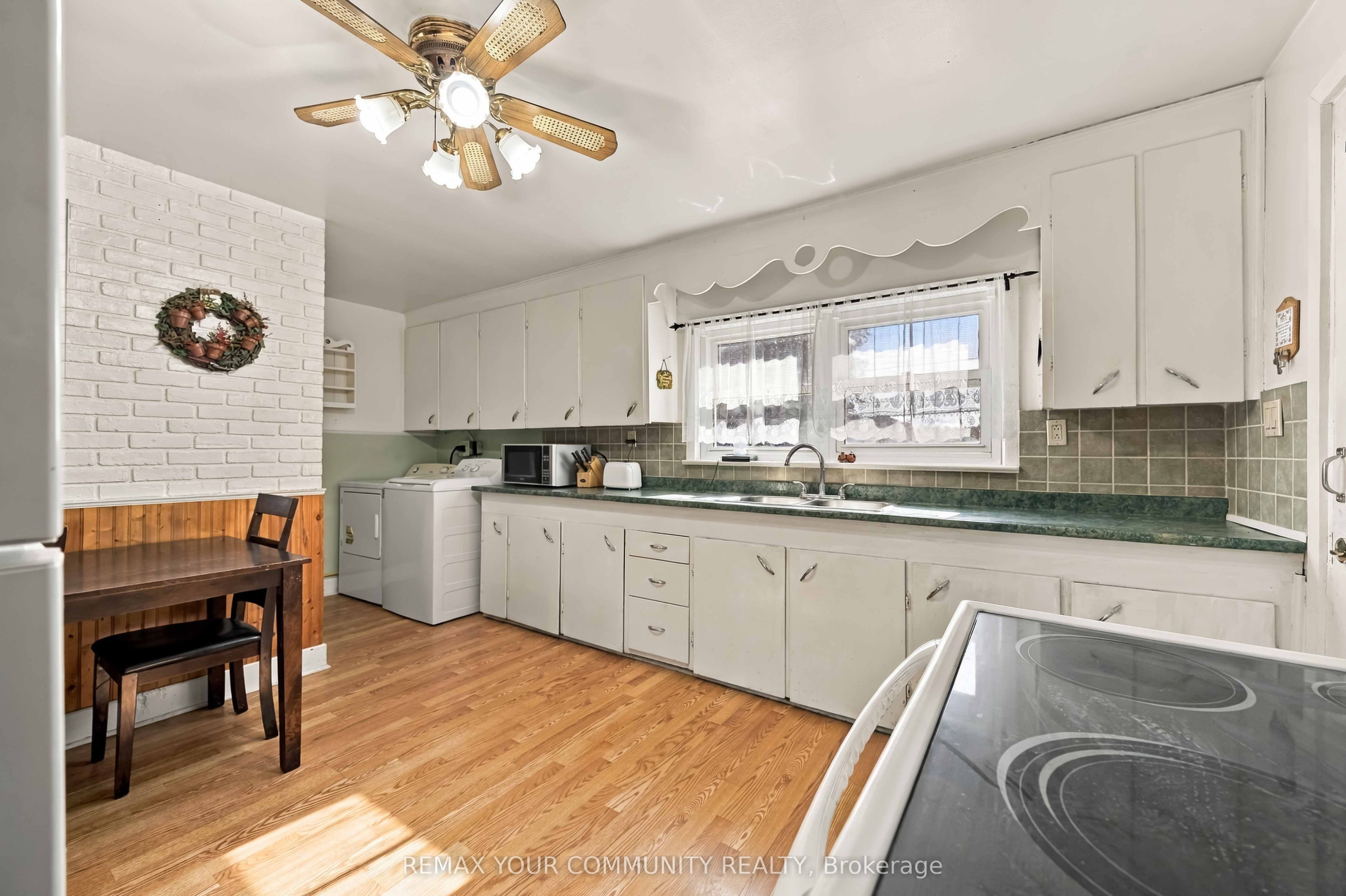 85 Catering Road Property Photo 8