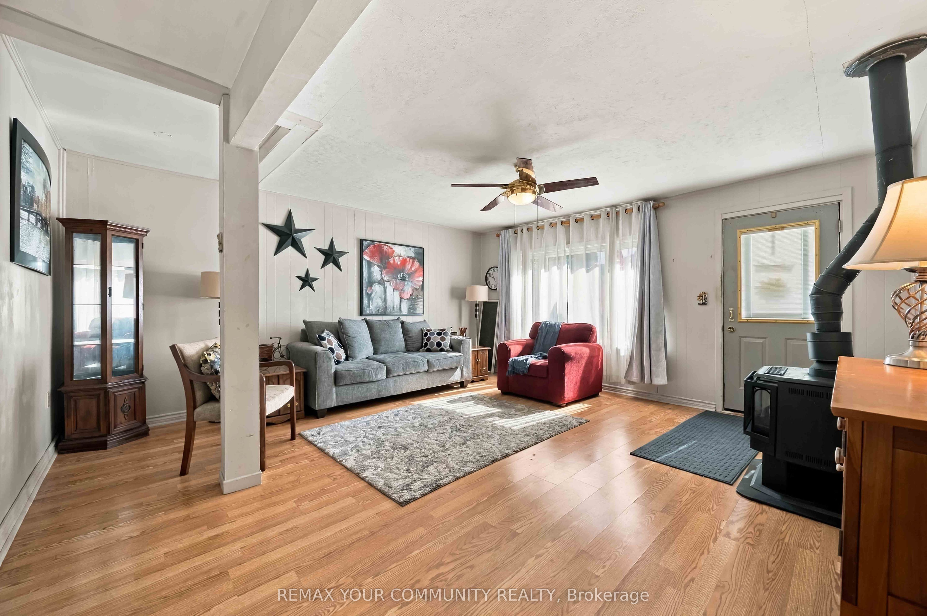 85 Catering Road Property Photo 9