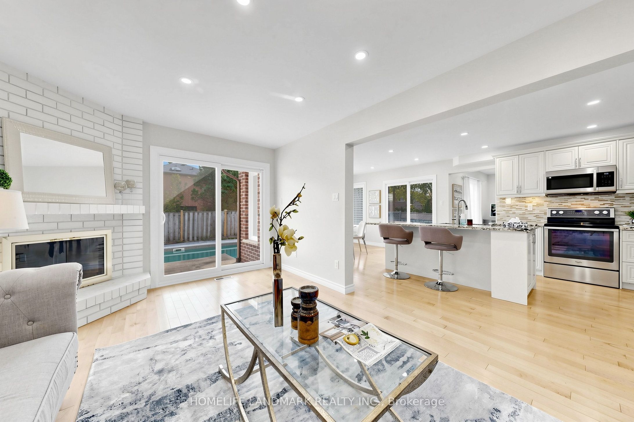 23 Hashbury Place Property Photo 8