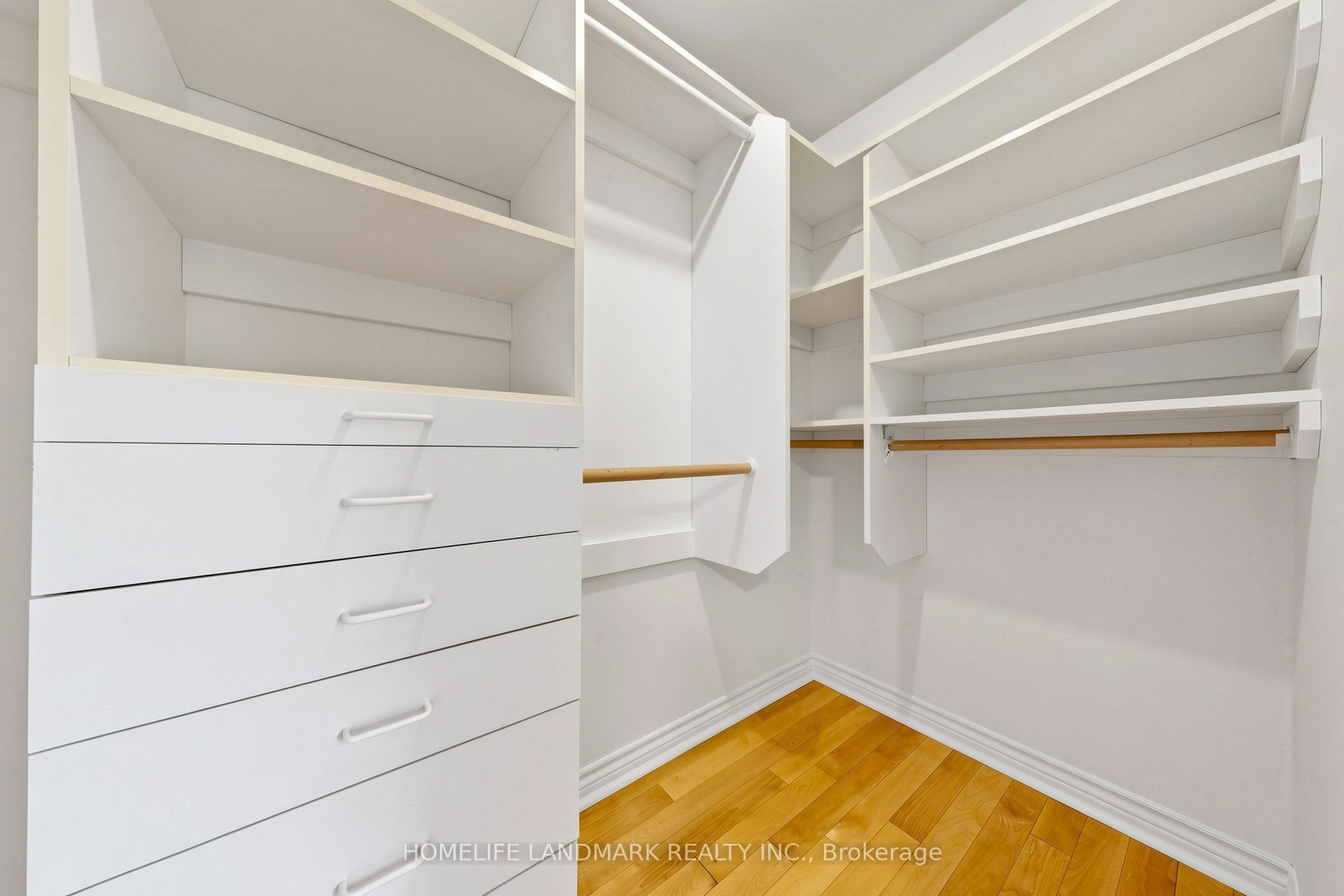 23 Hashbury Place Property Photo 21