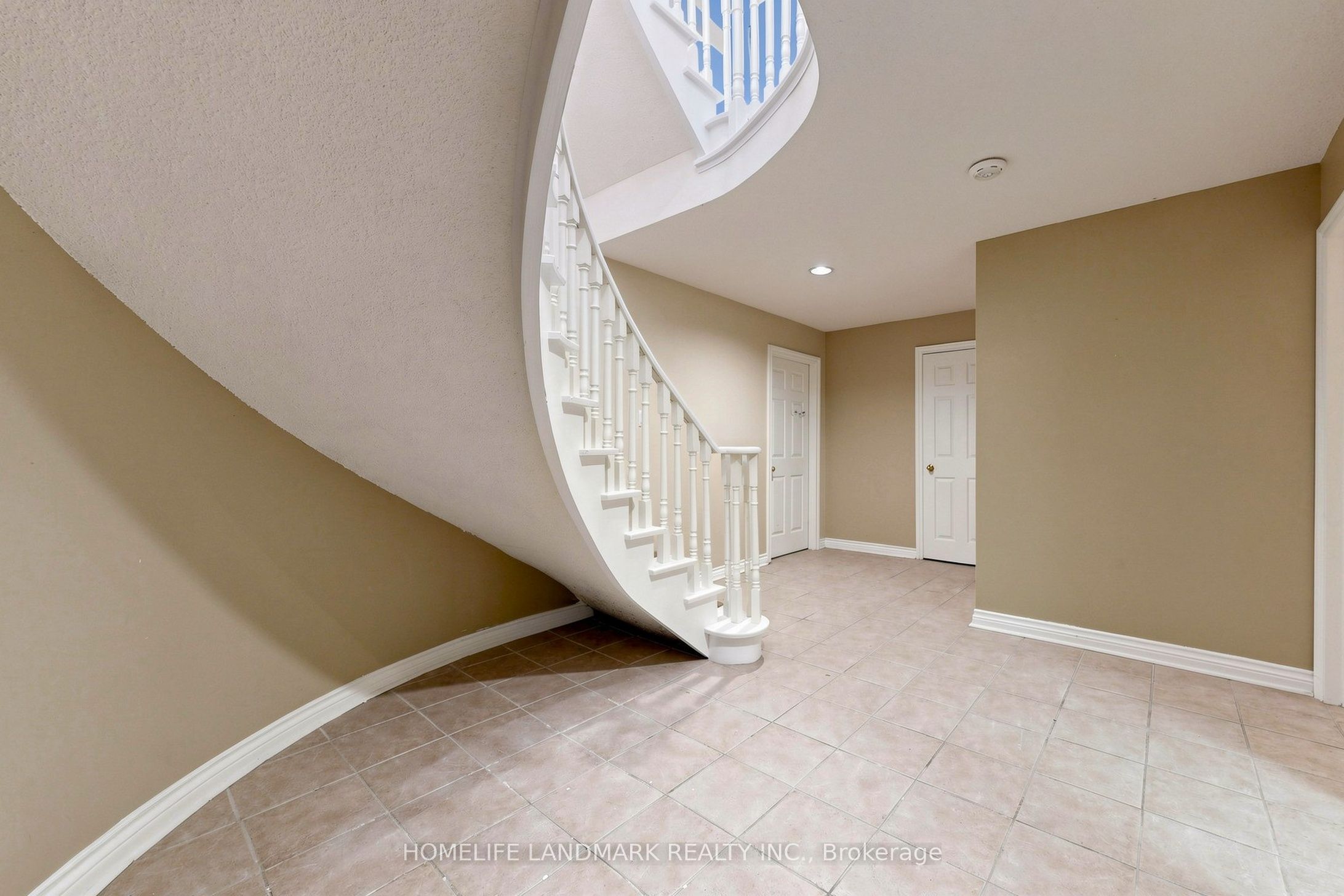 23 Hashbury Place Property Photo 24