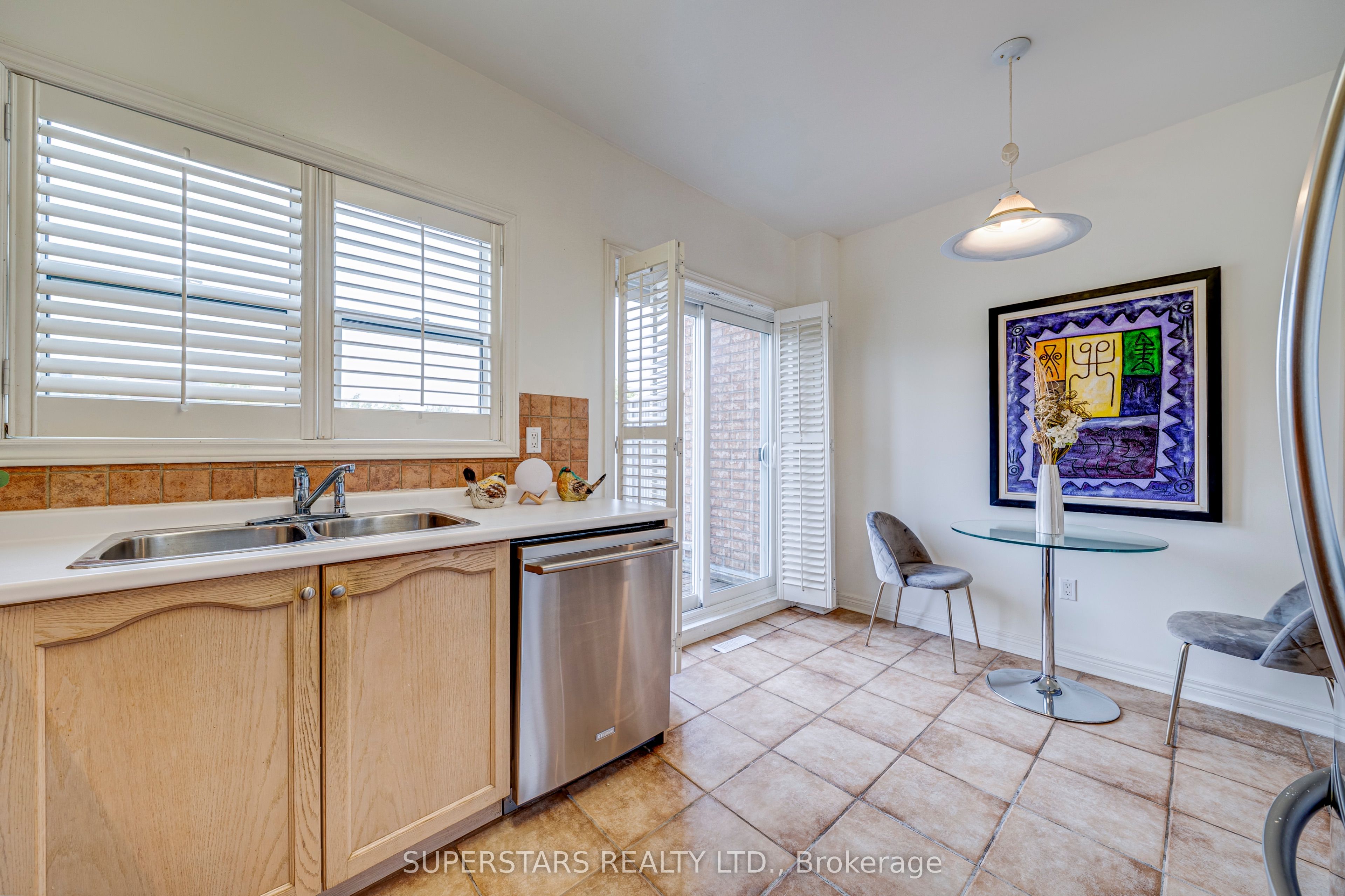 119 Pond Drive Property Photo 8