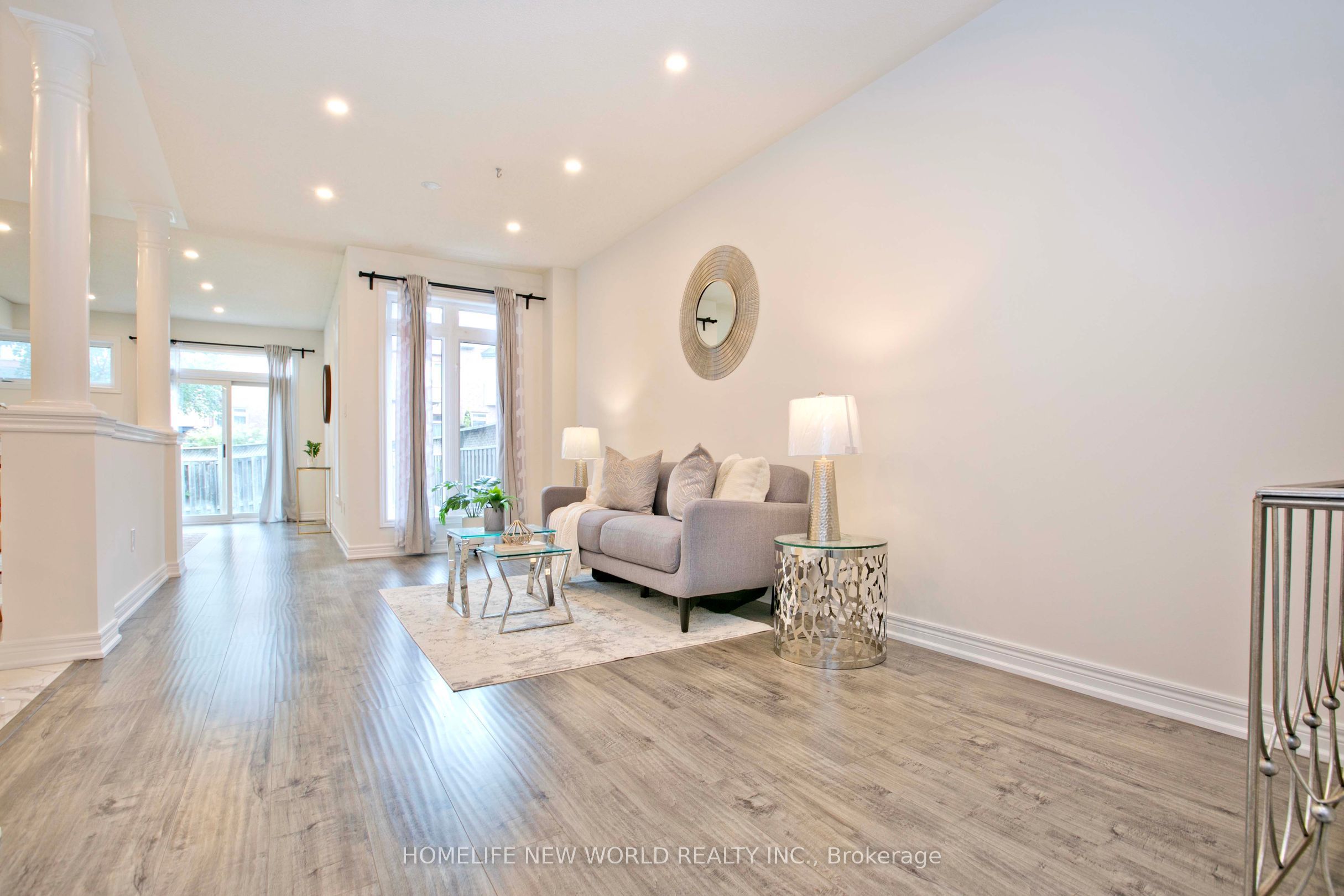 16 Venture Avenue Property Photo 3