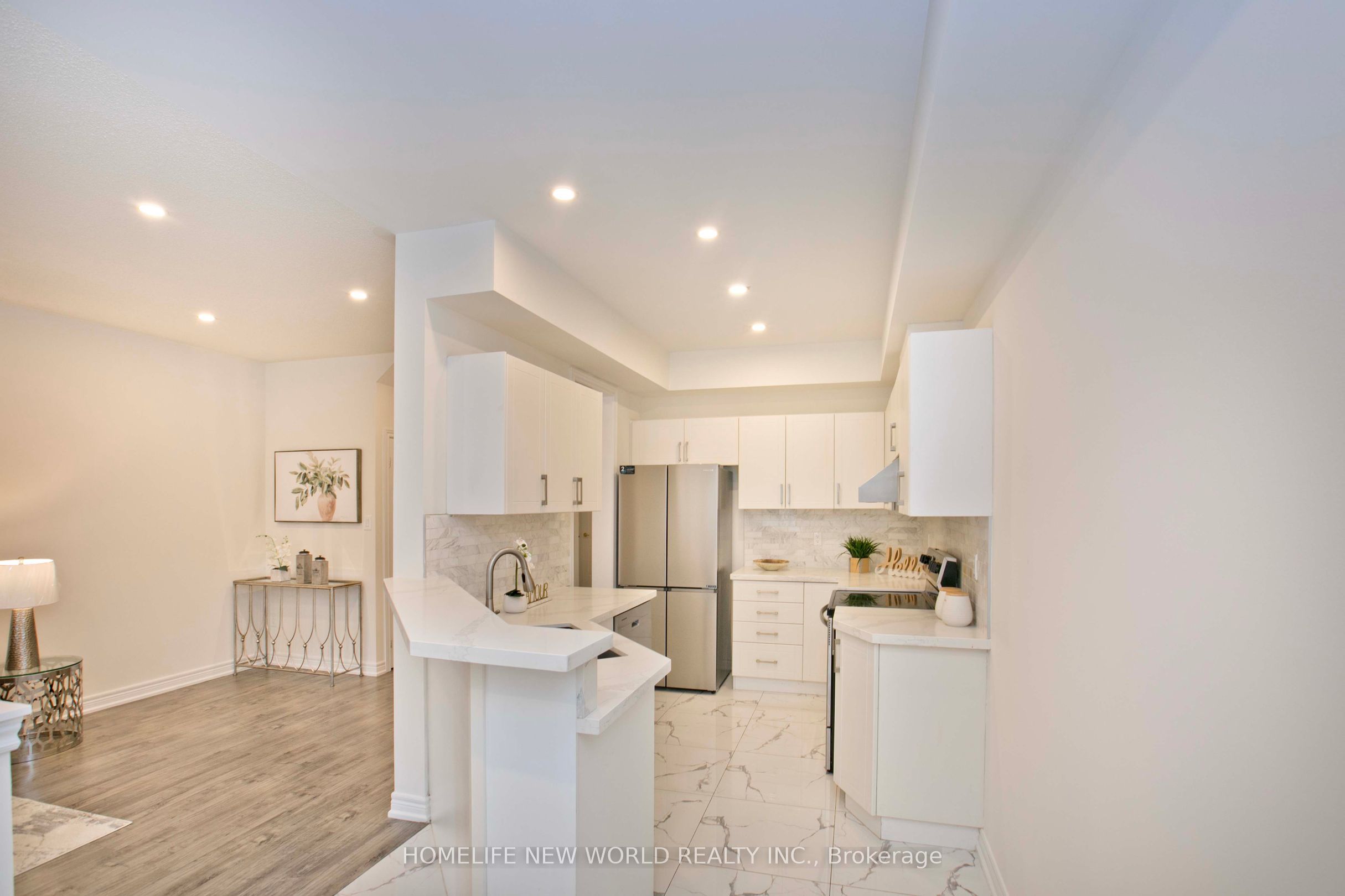16 Venture Avenue Property Photo 9