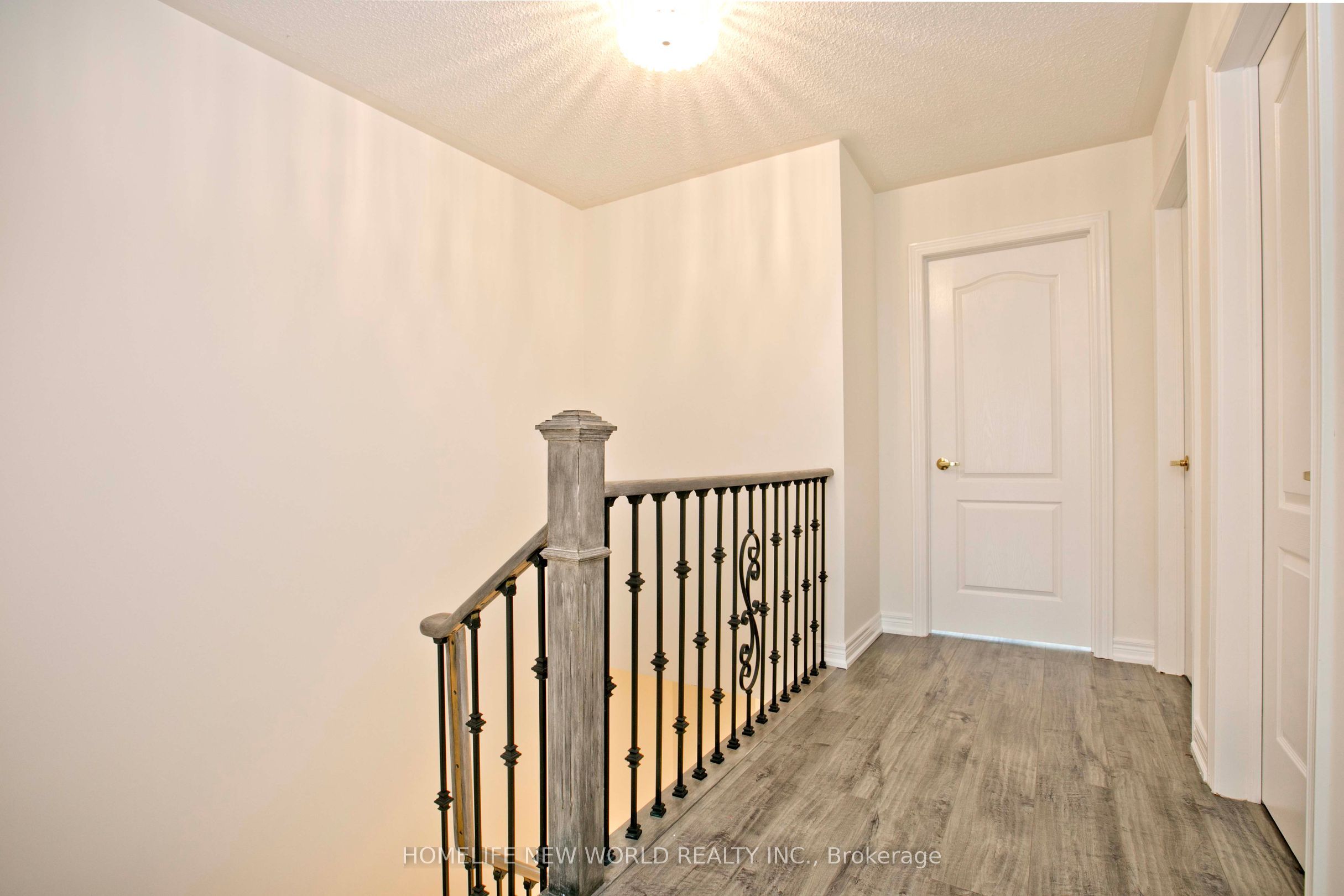 16 Venture Avenue Property Photo 15