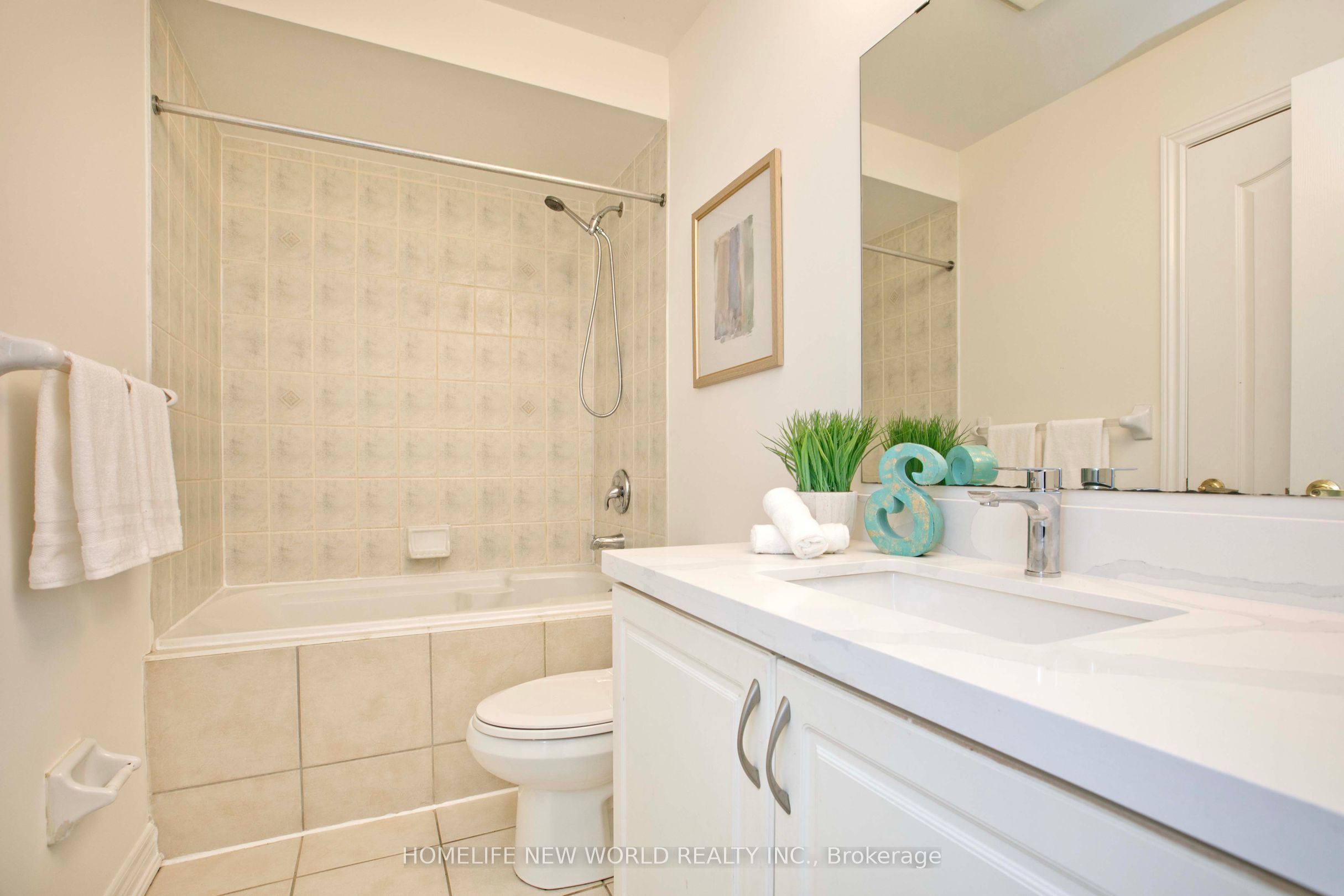 16 Venture Avenue Property Photo 17