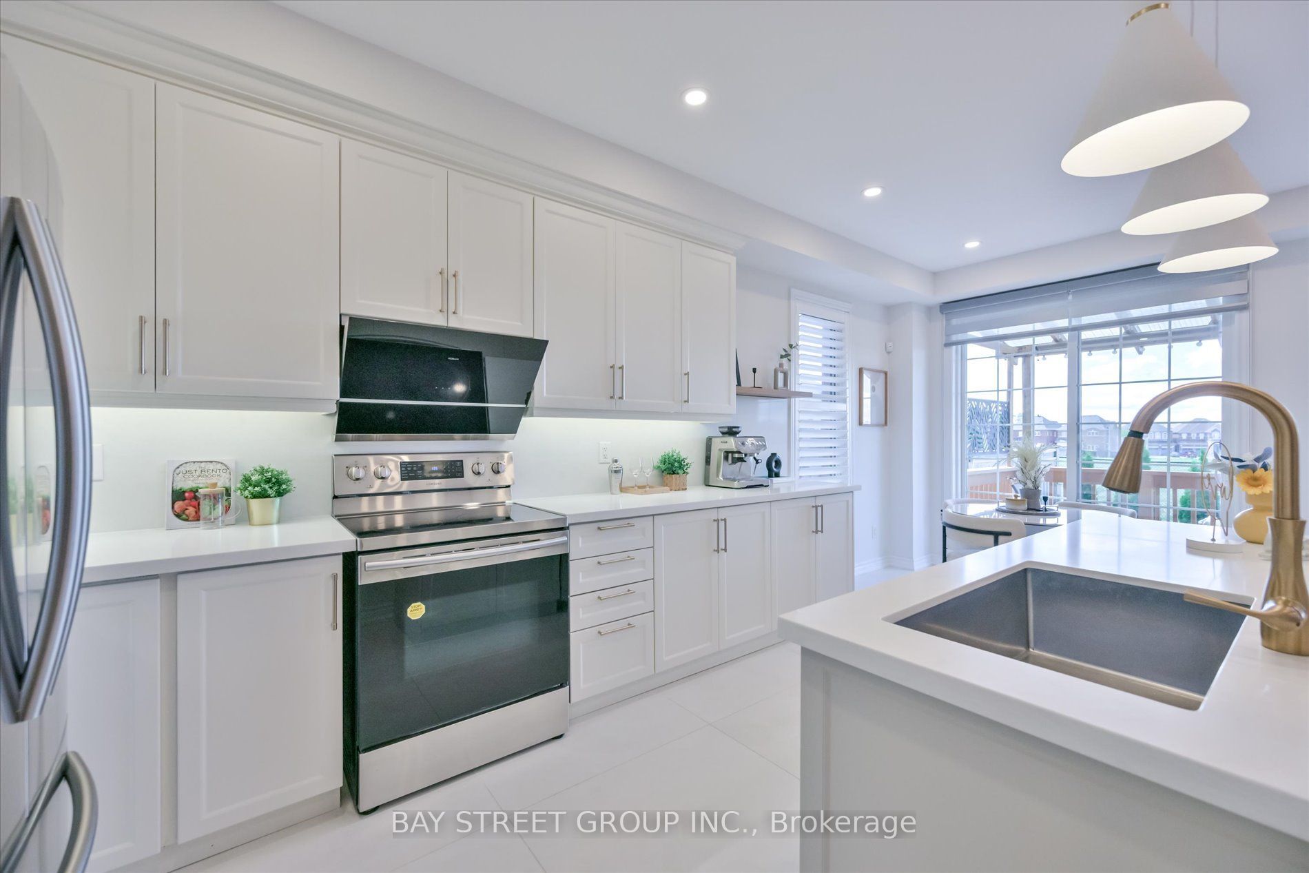 62 Roth Street Property Photo 11