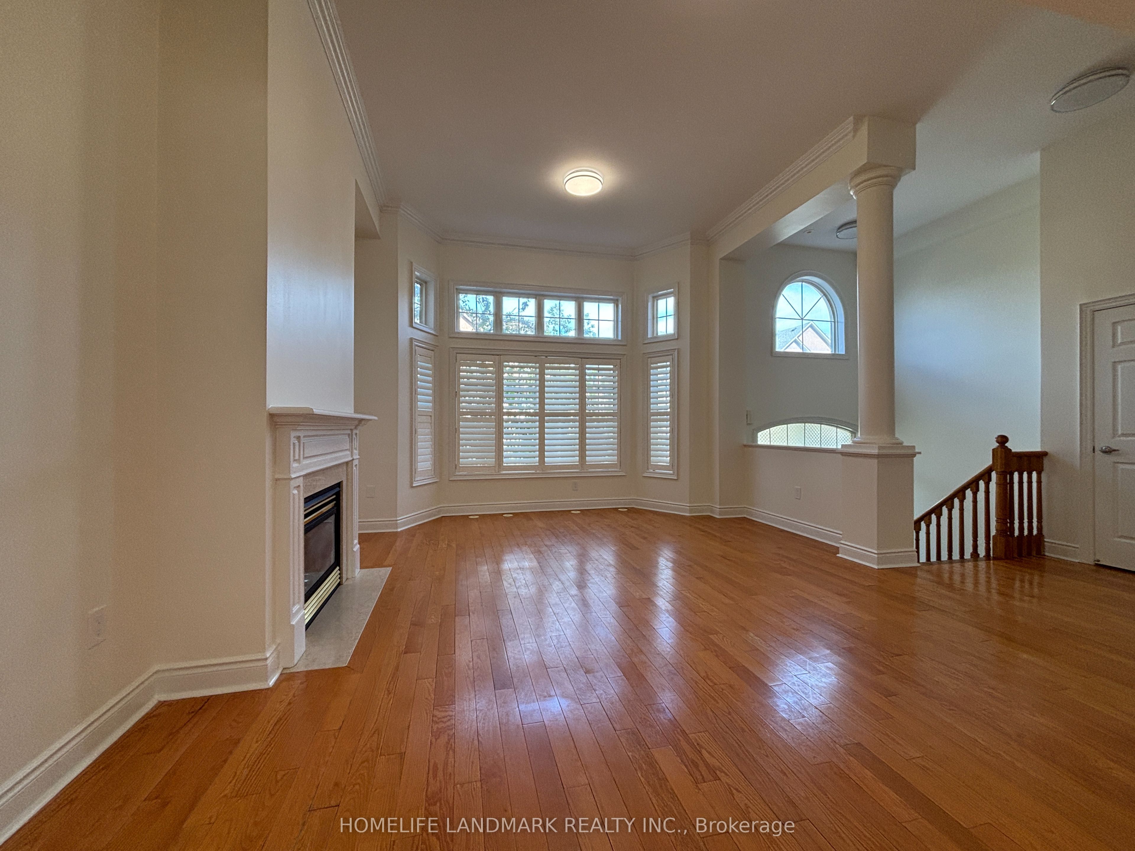 168 Legends Way Property Photo 4